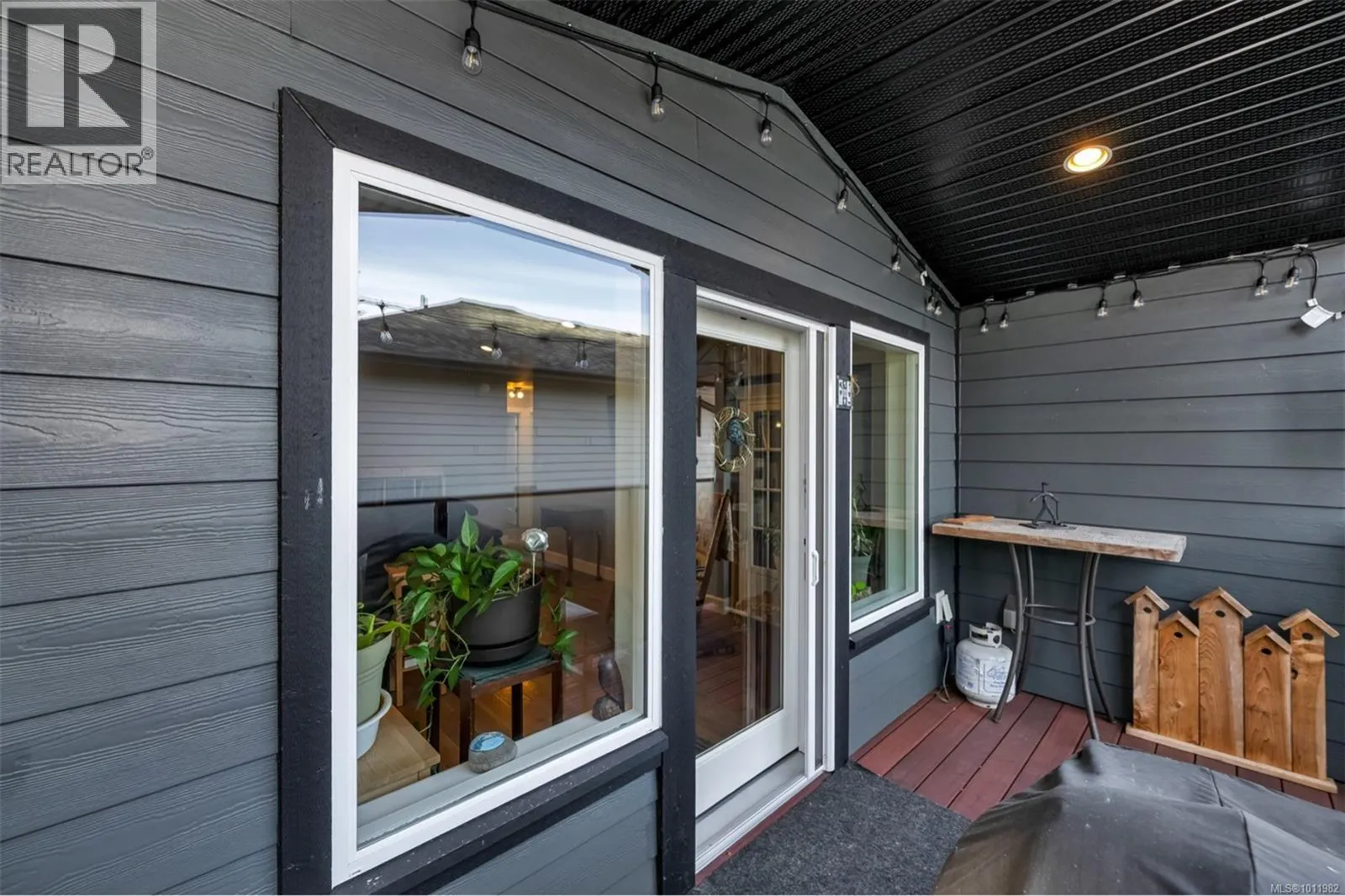 1501 Treetop Close