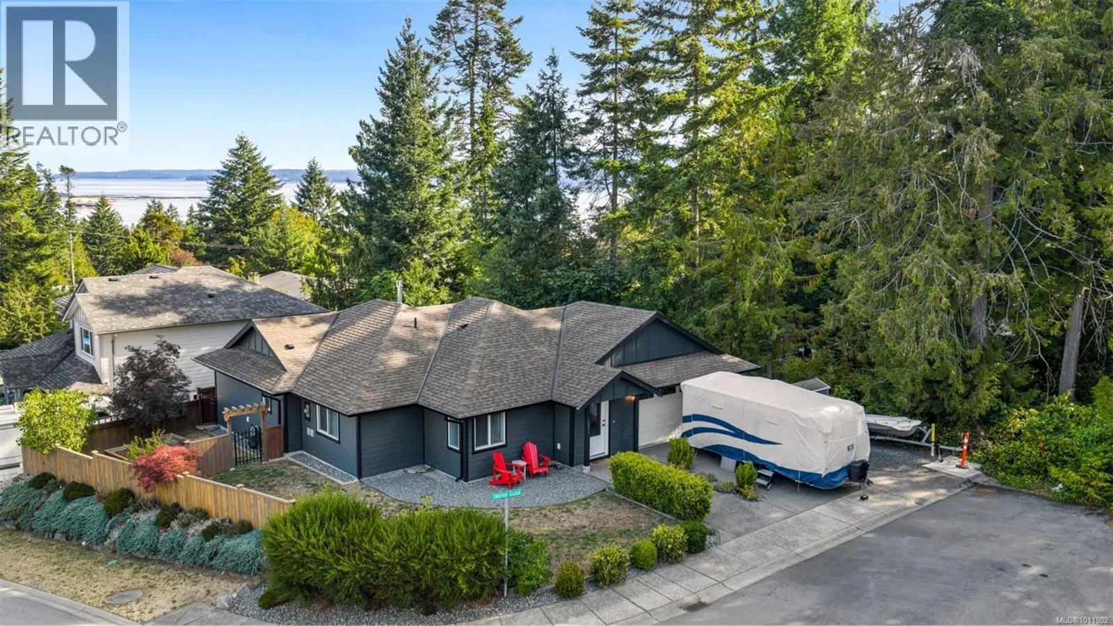 1501 Treetop Close
