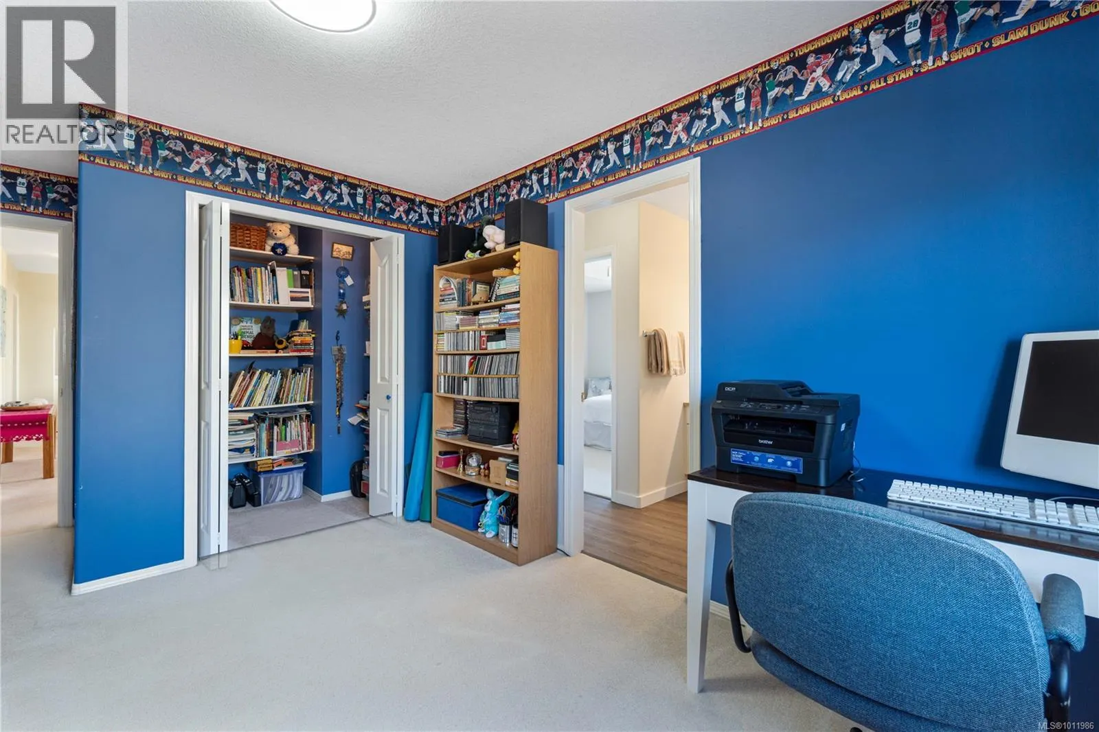 6262 Azure Rd