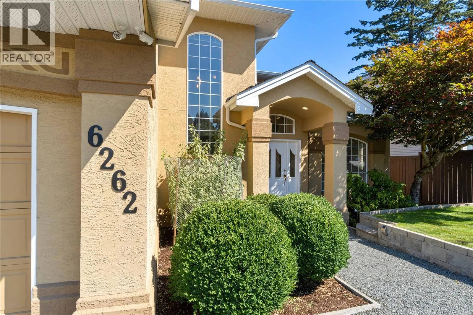 6262 Azure Rd