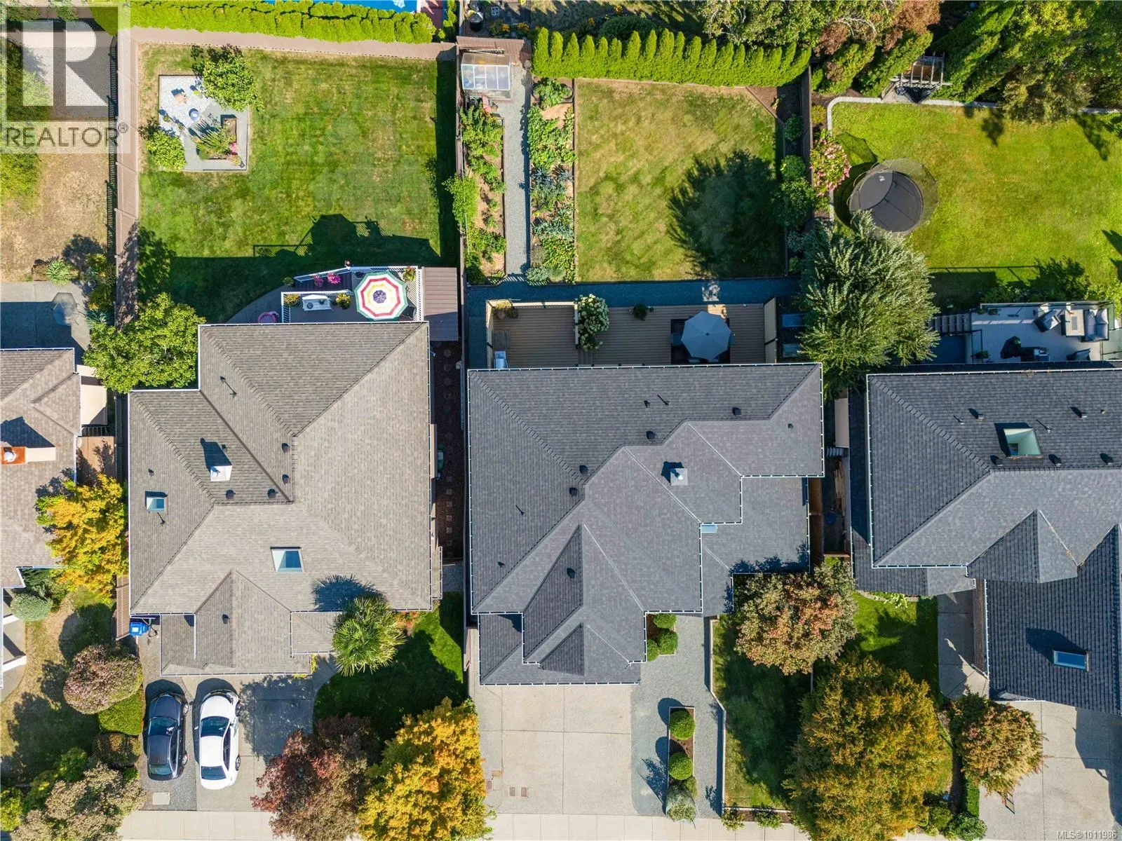 6262 Azure Rd