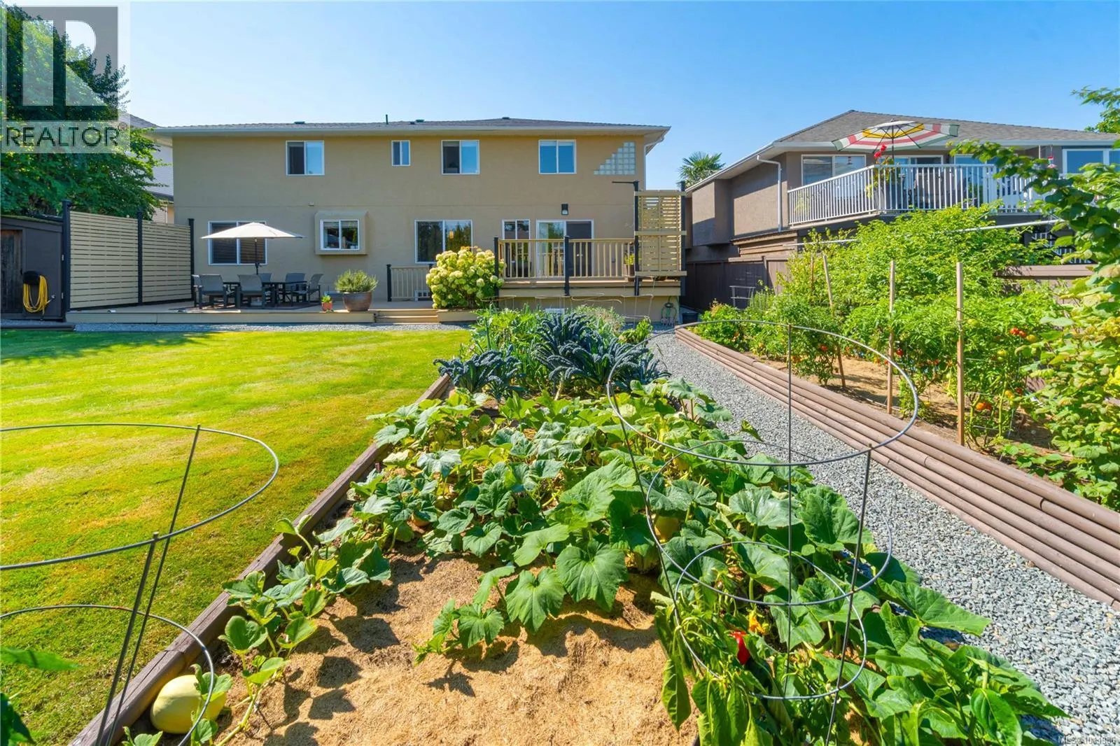 6262 Azure Rd