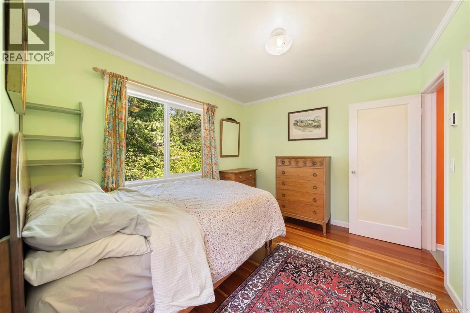 5932 West Saanich Rd