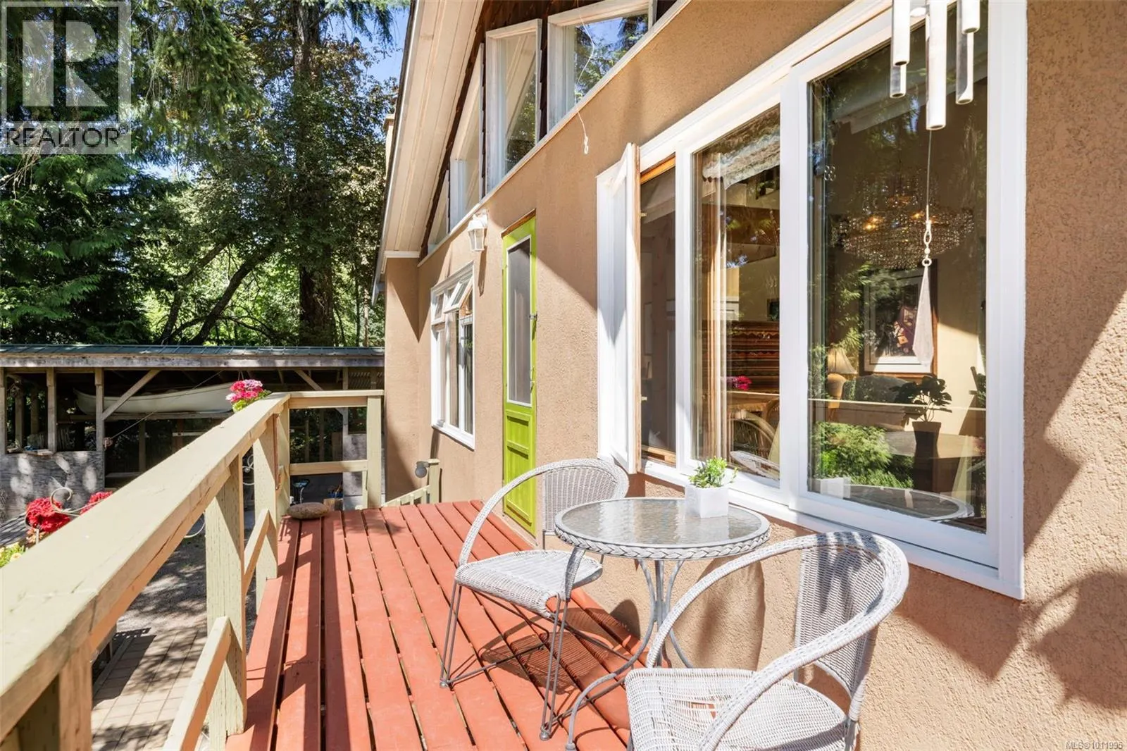 5932 West Saanich Rd