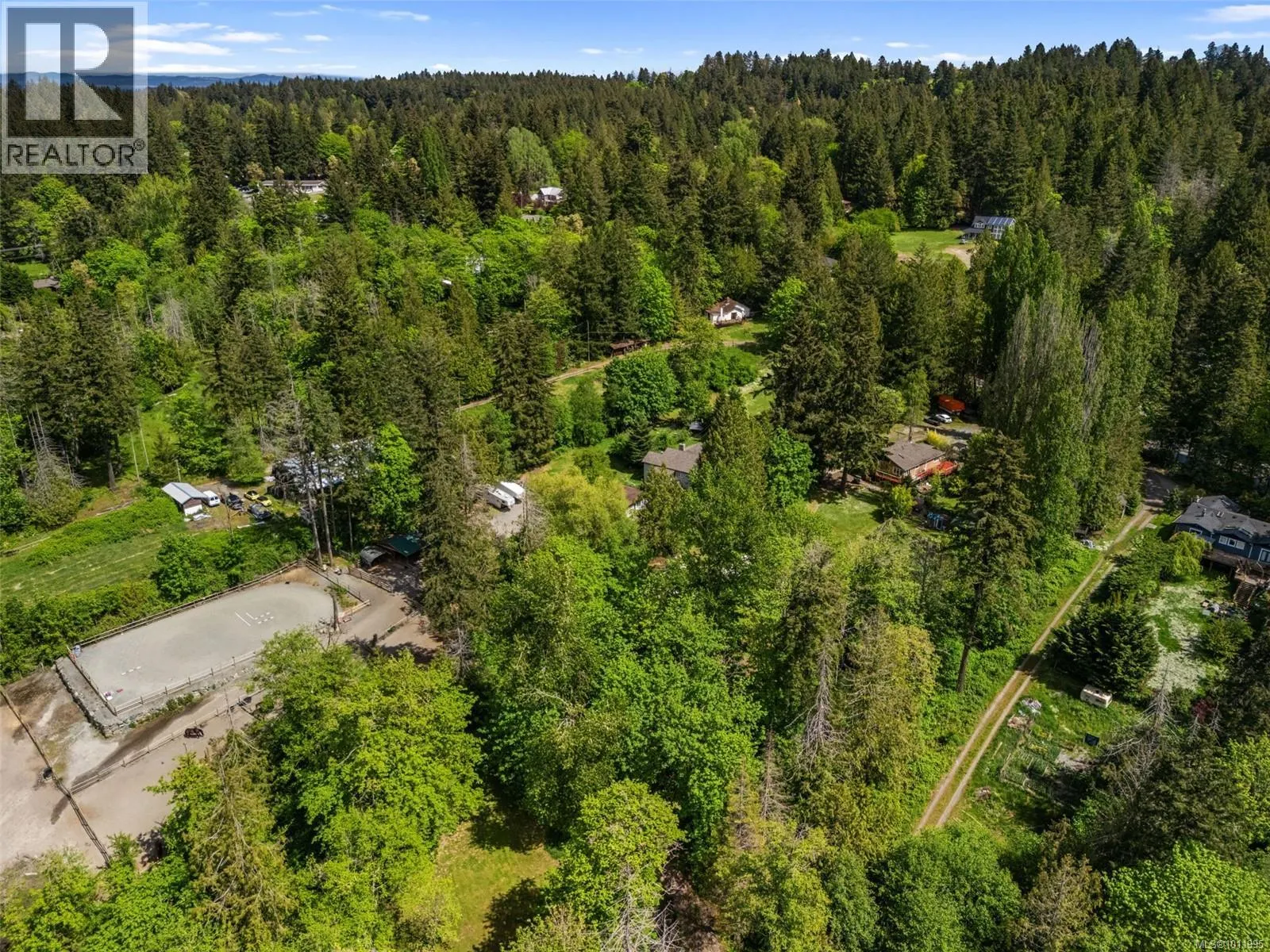 5932 West Saanich Rd