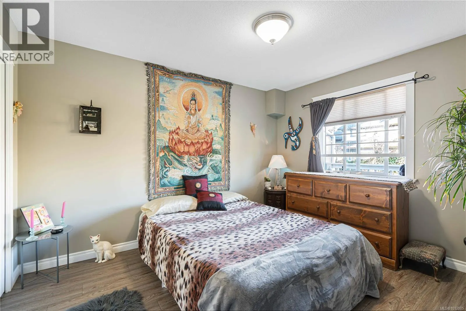 304 9916 Daniel St
