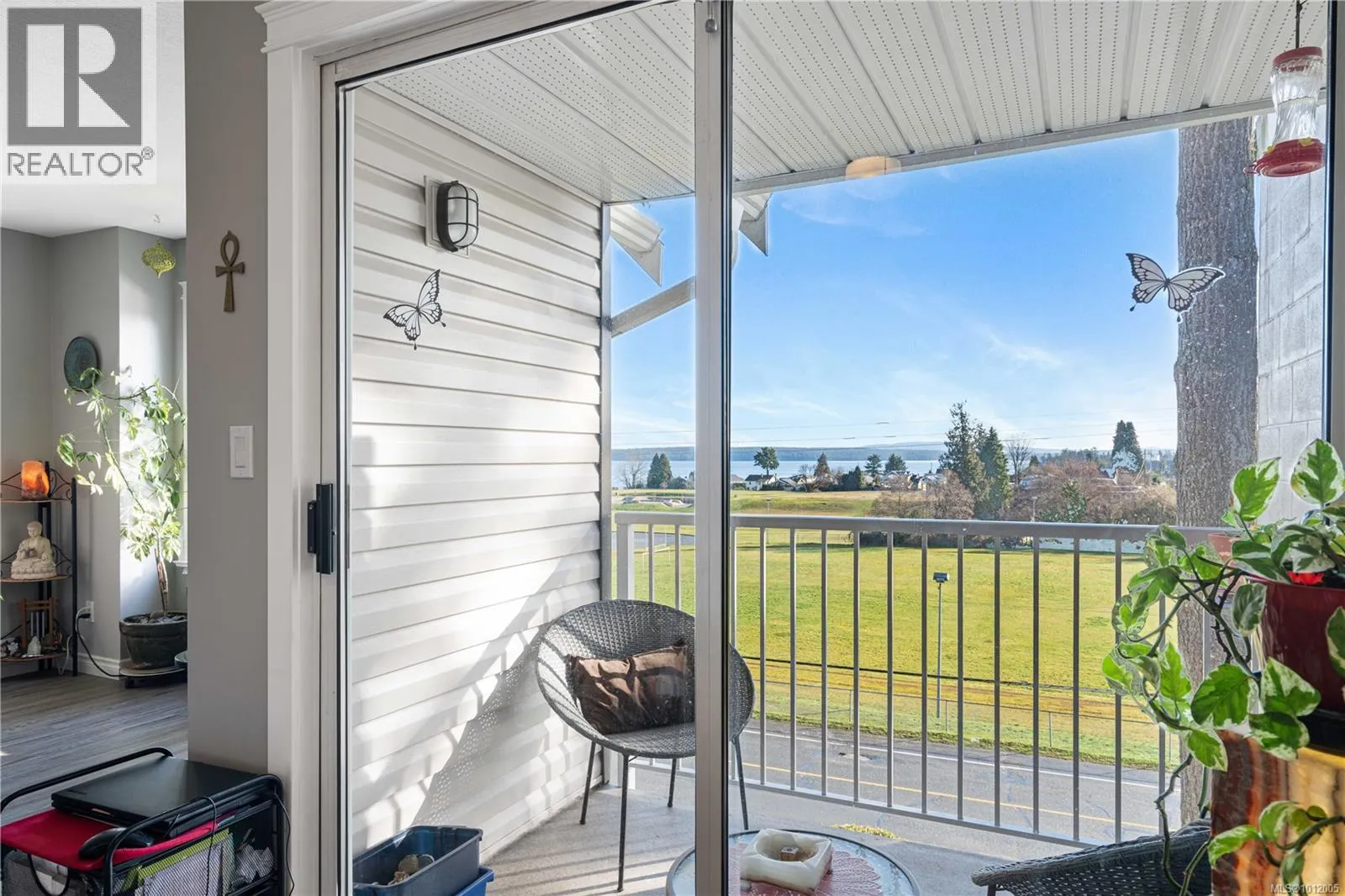 304 9916 Daniel St
