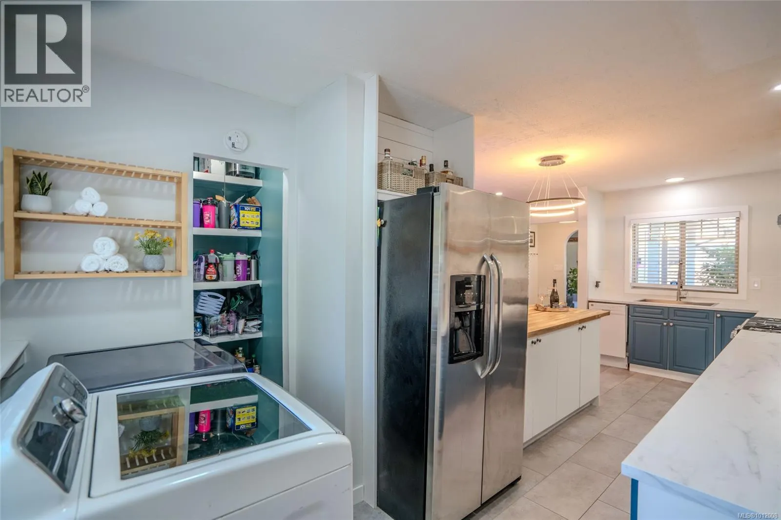 2549 Labieux Rd