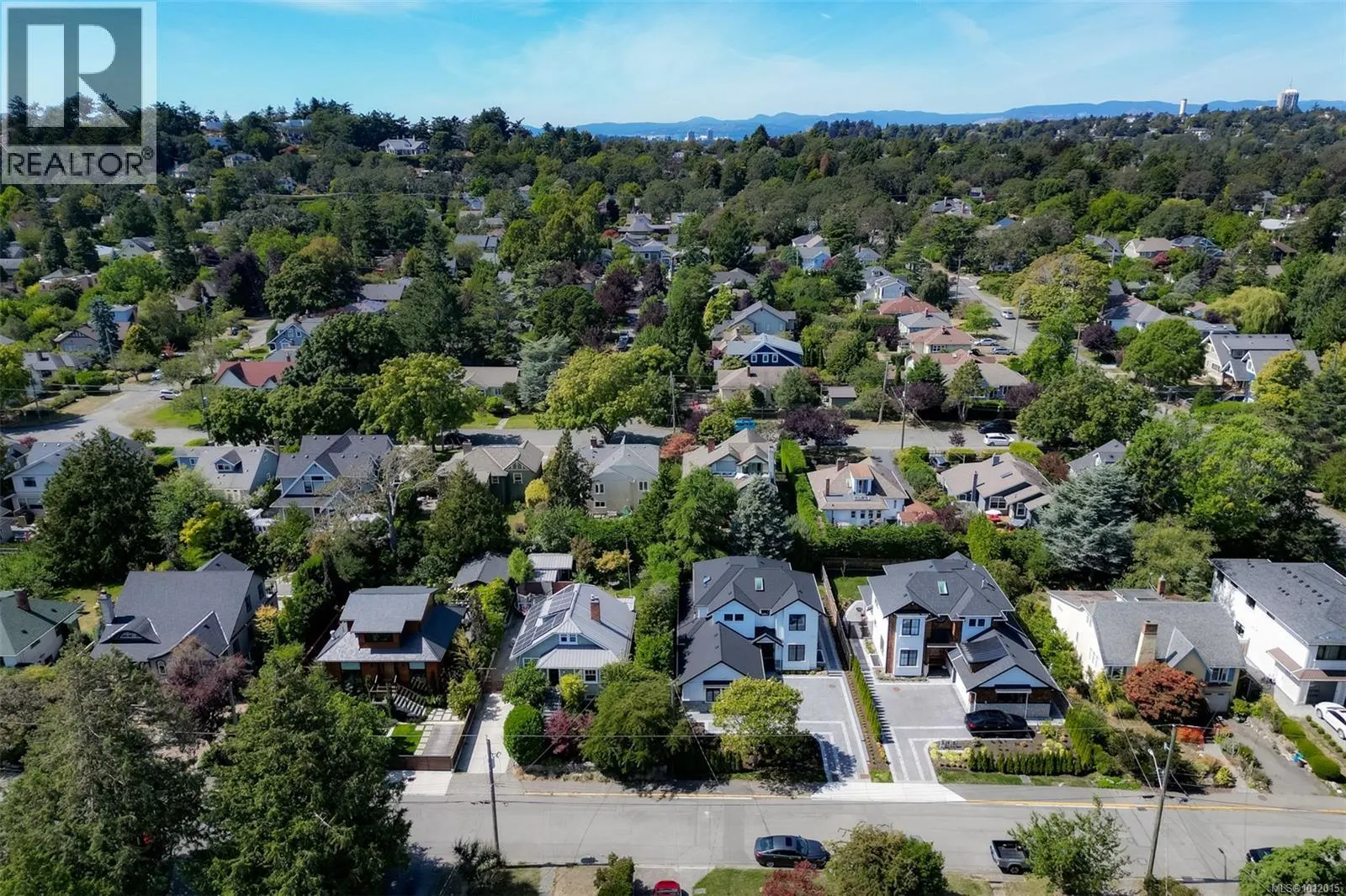 650 Monterey Ave