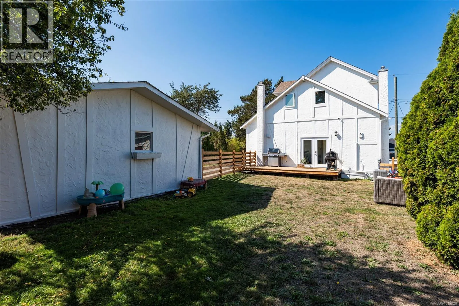 3223 Irma St