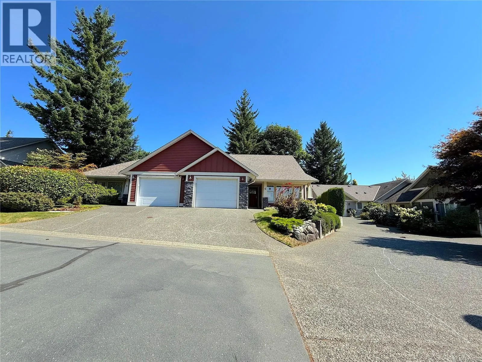 6 769 Merecroft Rd