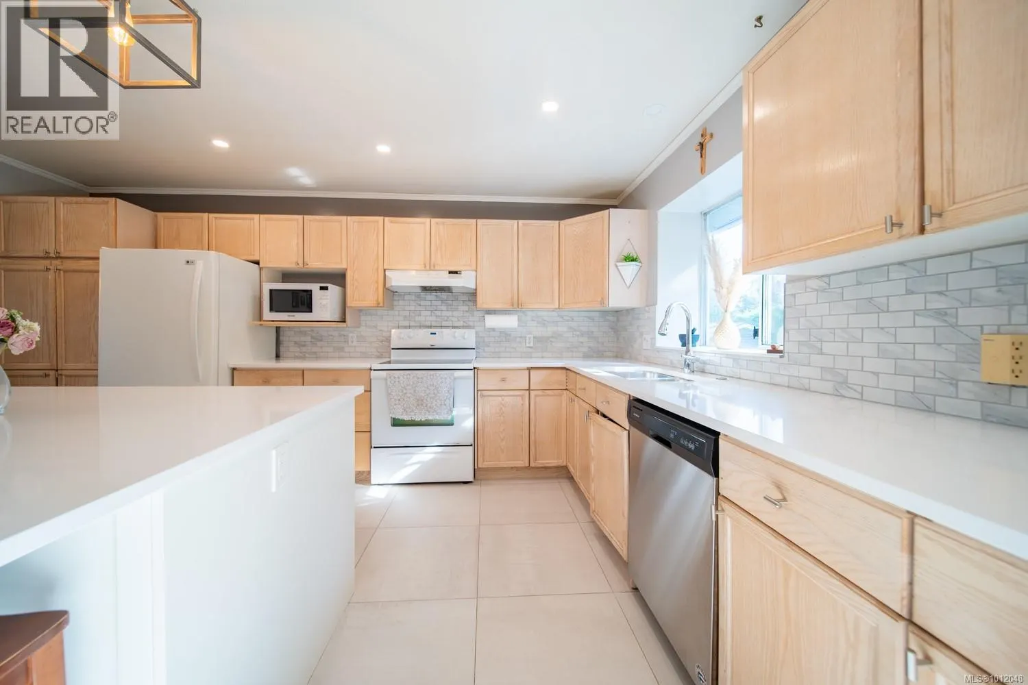 5668 Rutherford Rd