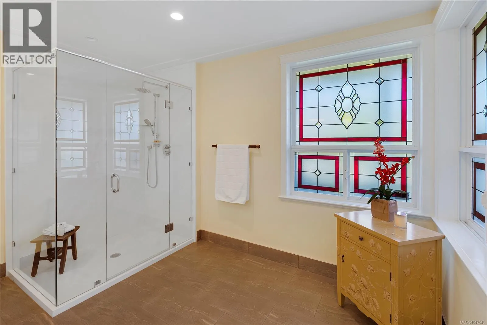 4994 La Quinta Pl
