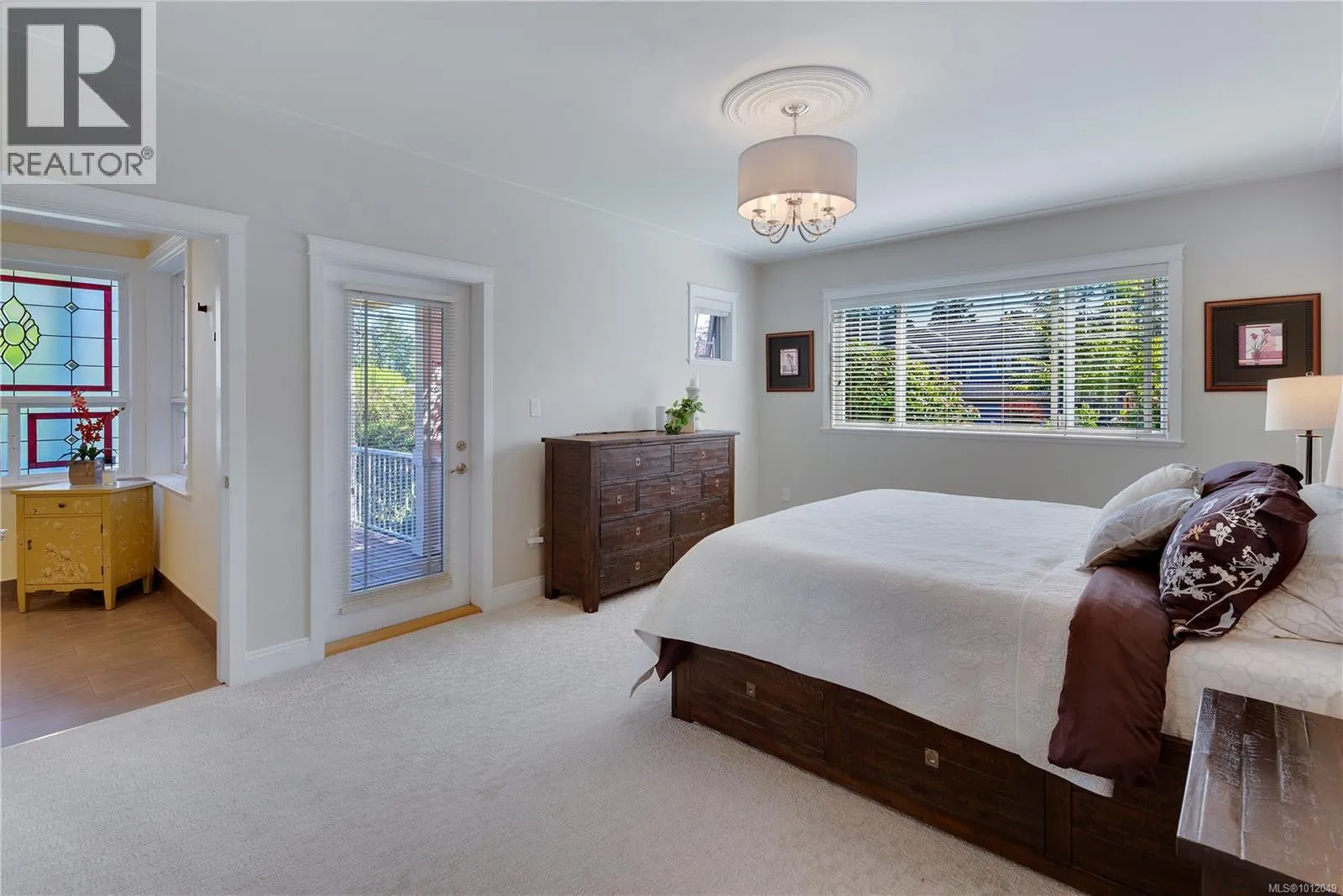 4994 La Quinta Pl