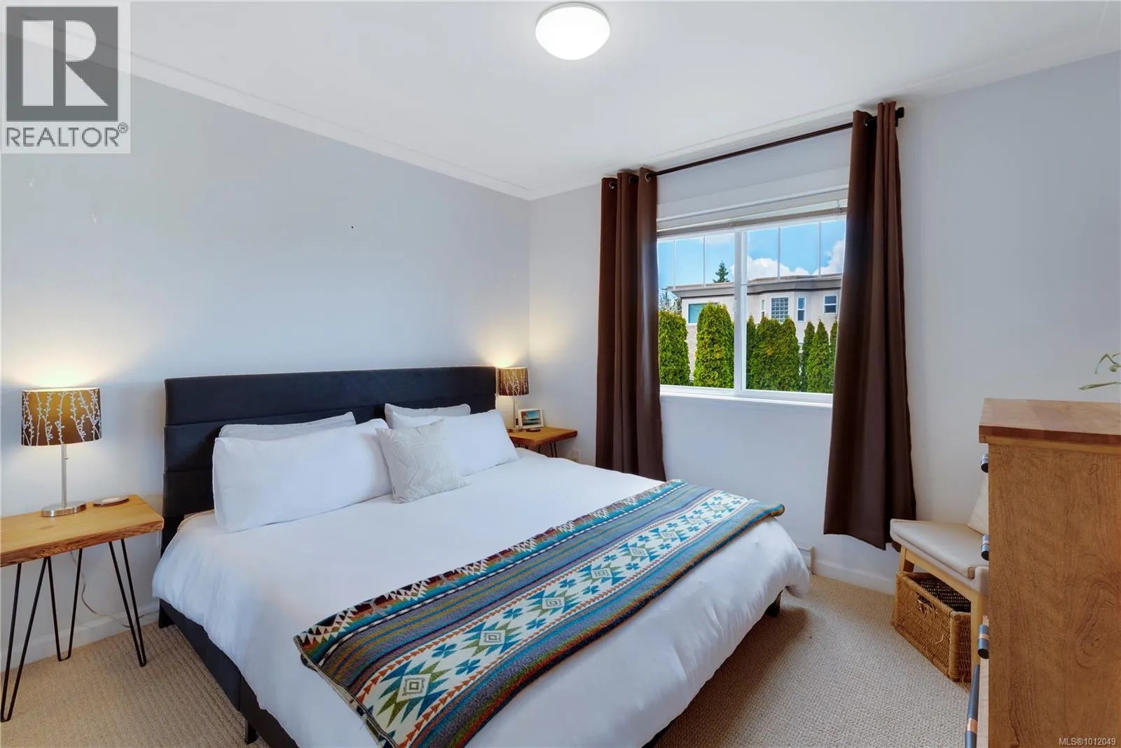 4994 La Quinta Pl