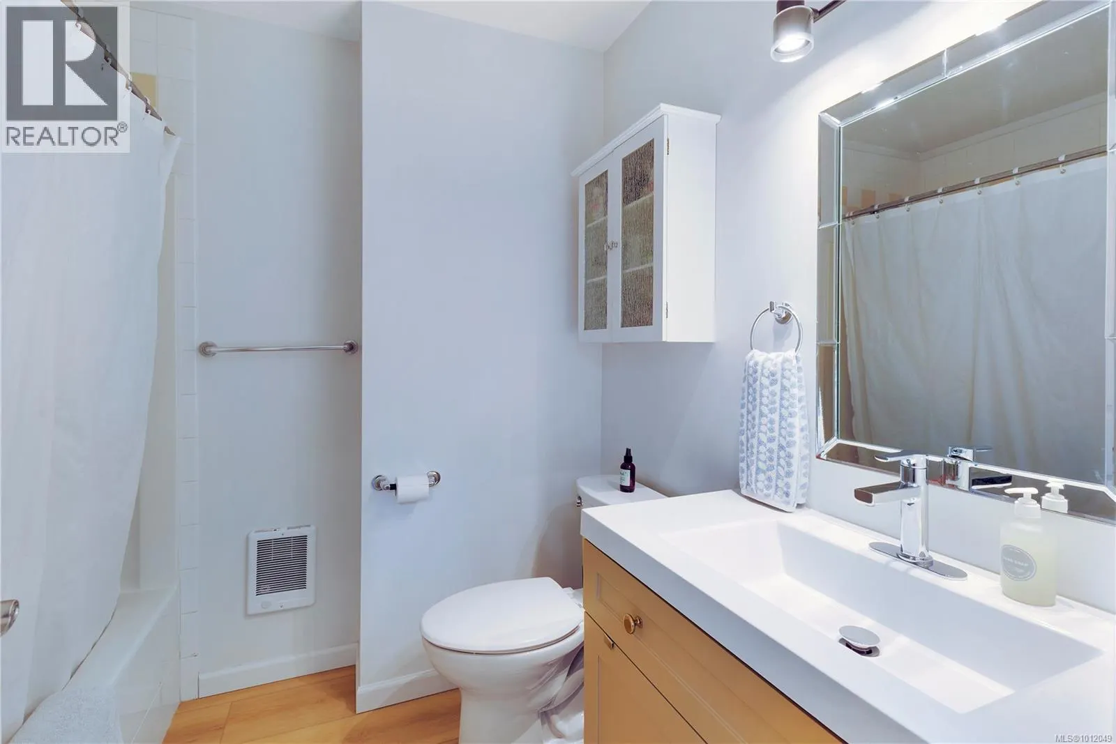 4994 La Quinta Pl