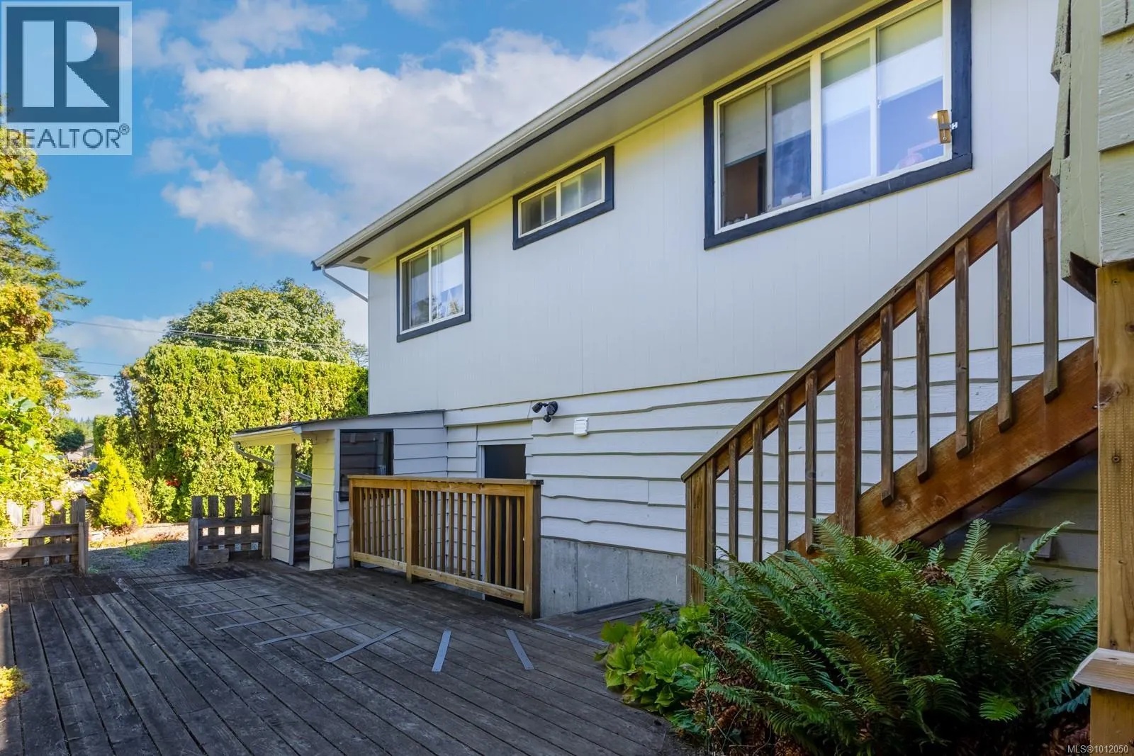 525 Salish St