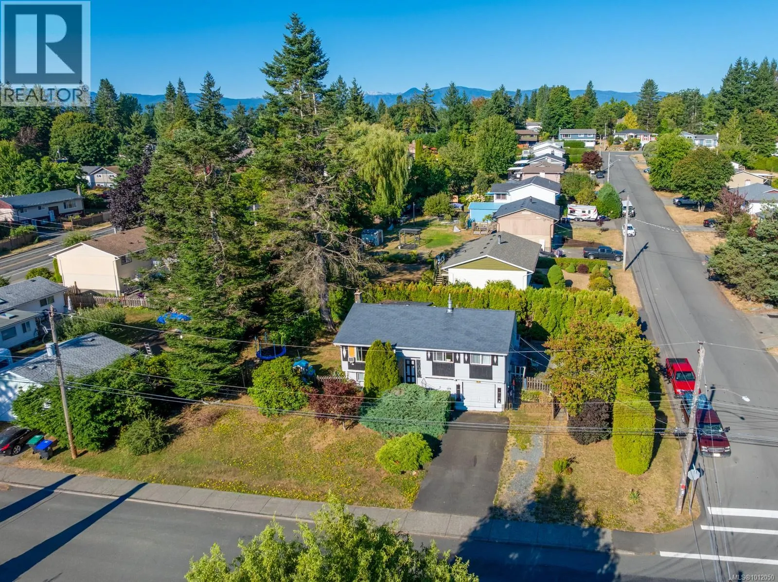 525 Salish St