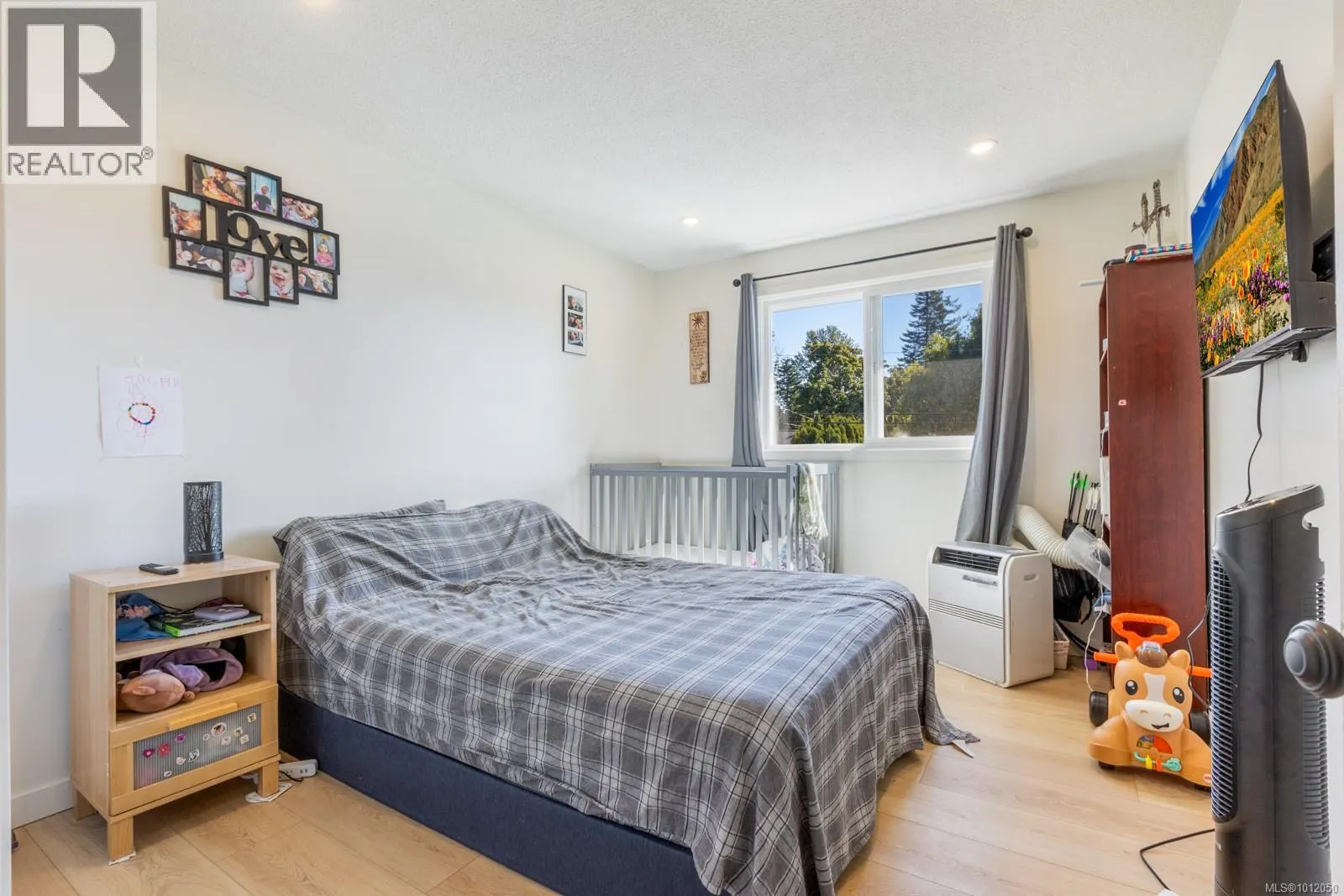 525 Salish St