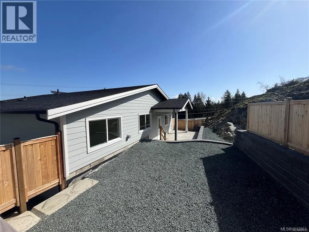 664 Farrell Rd