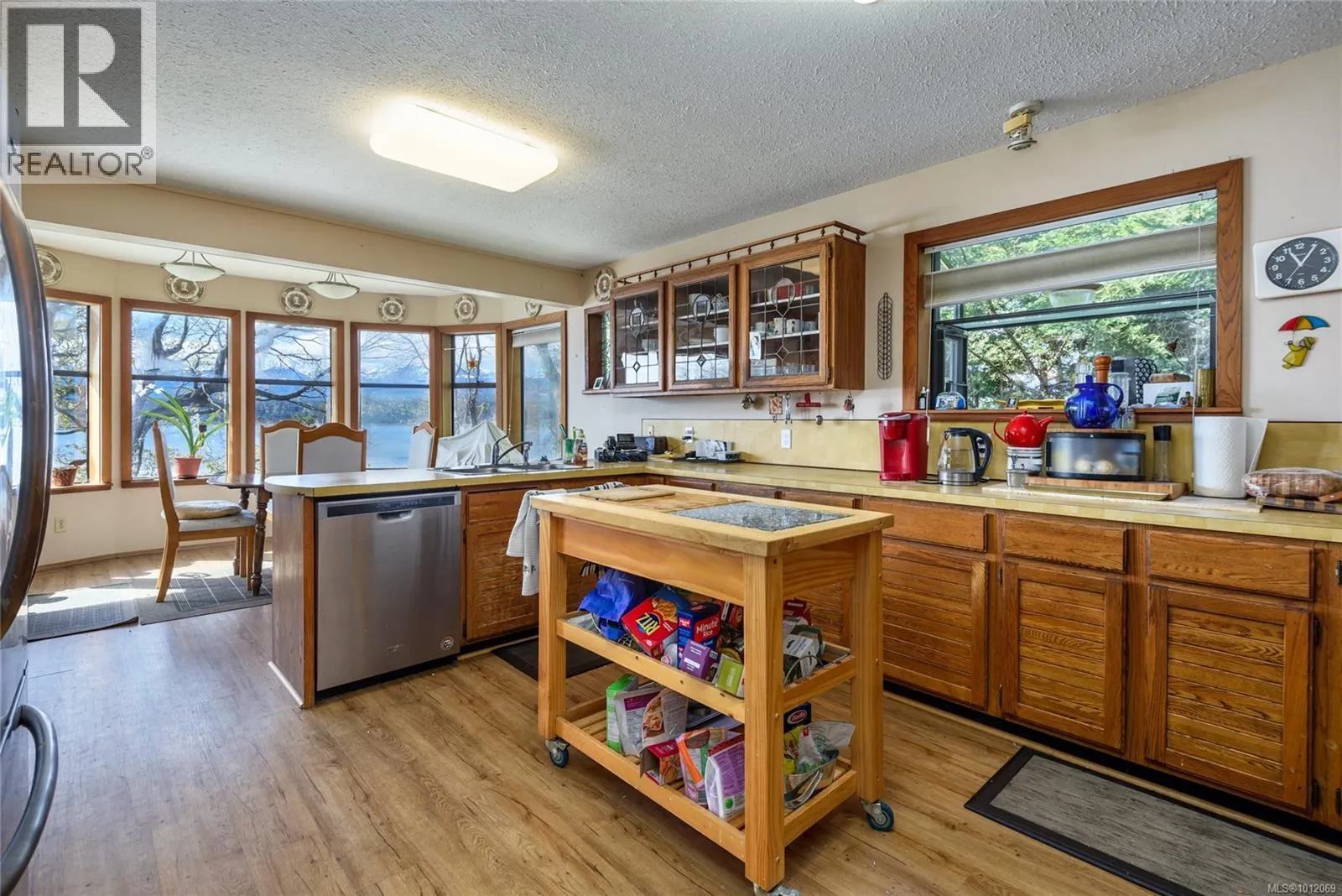 145 Manor Pl
