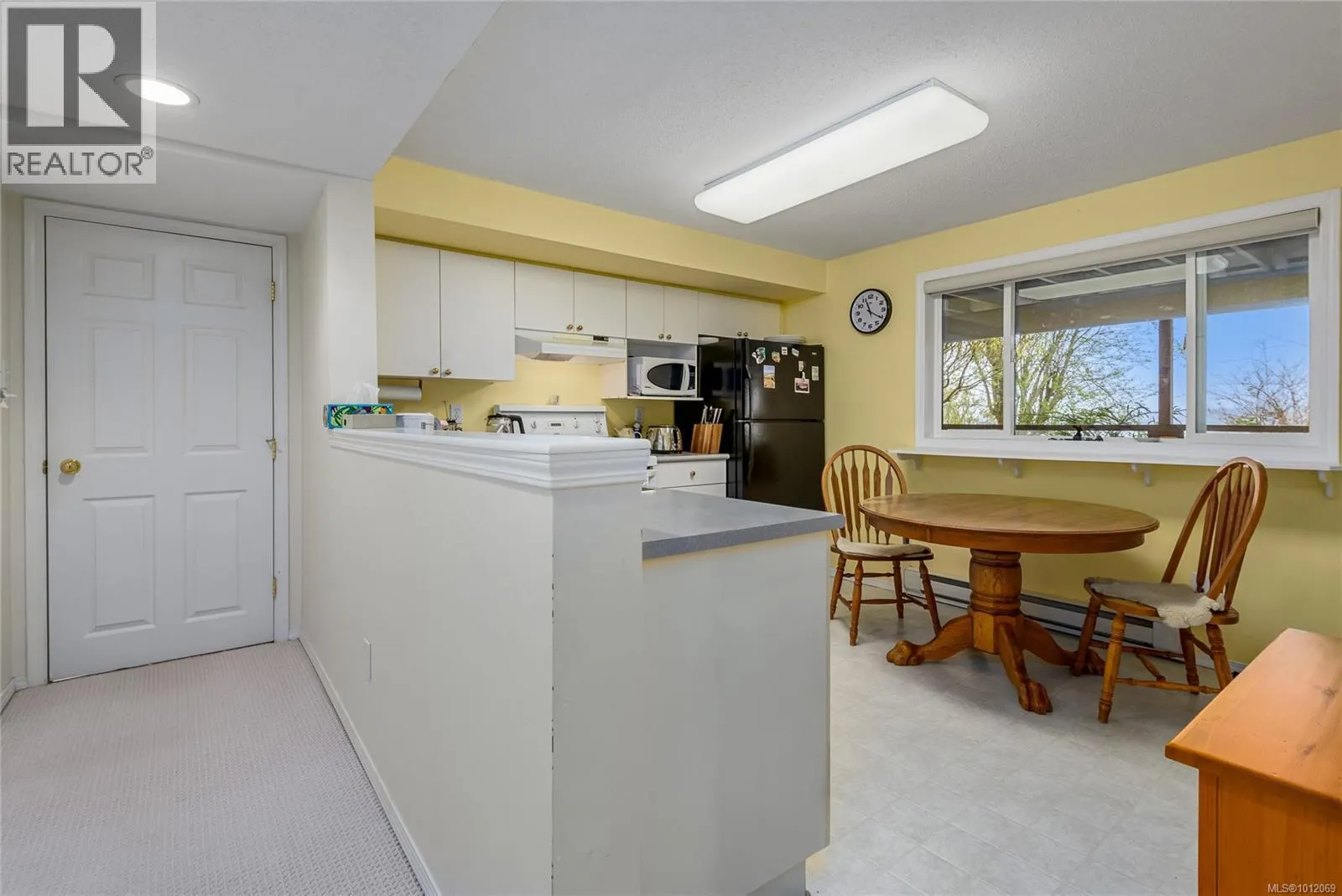 145 Manor Pl