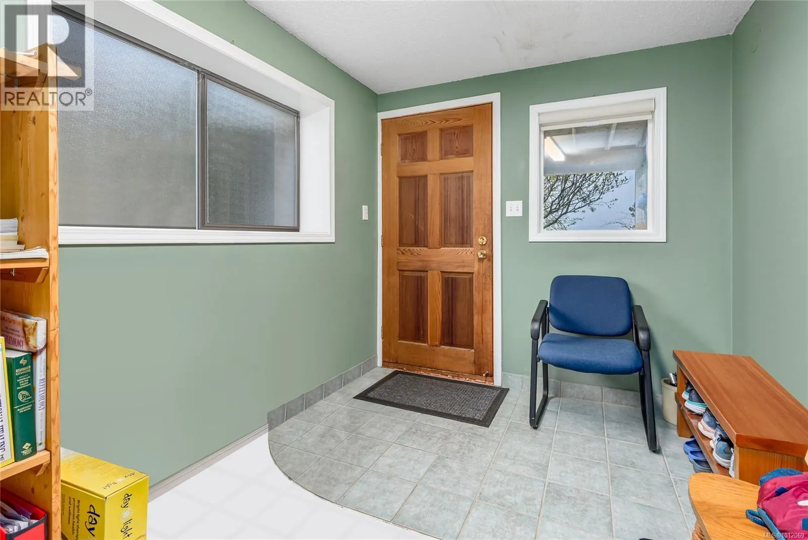 145 Manor Pl
