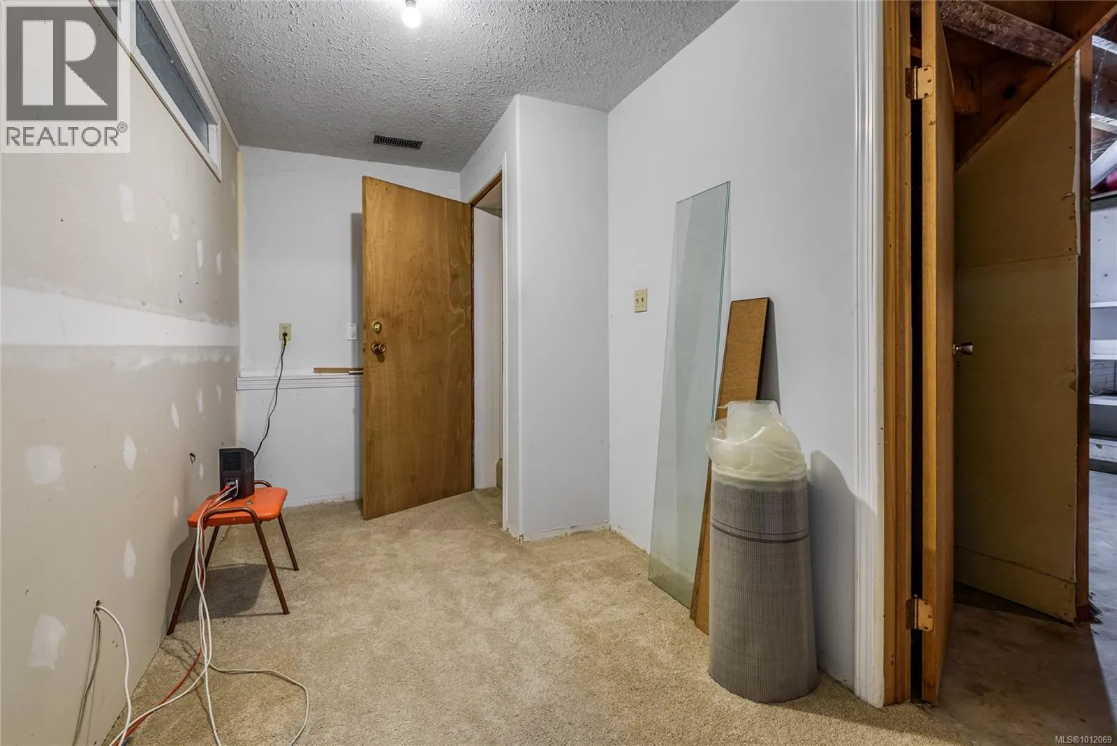 145 Manor Pl