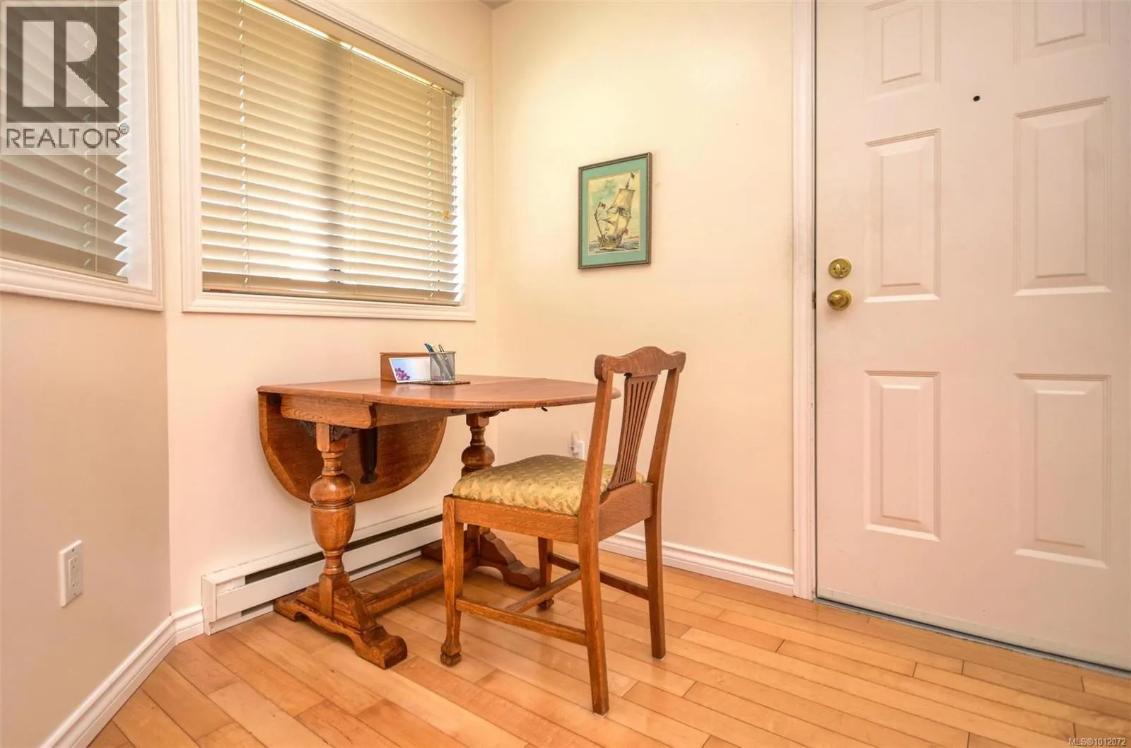 7 5156 Cordova Bay Rd