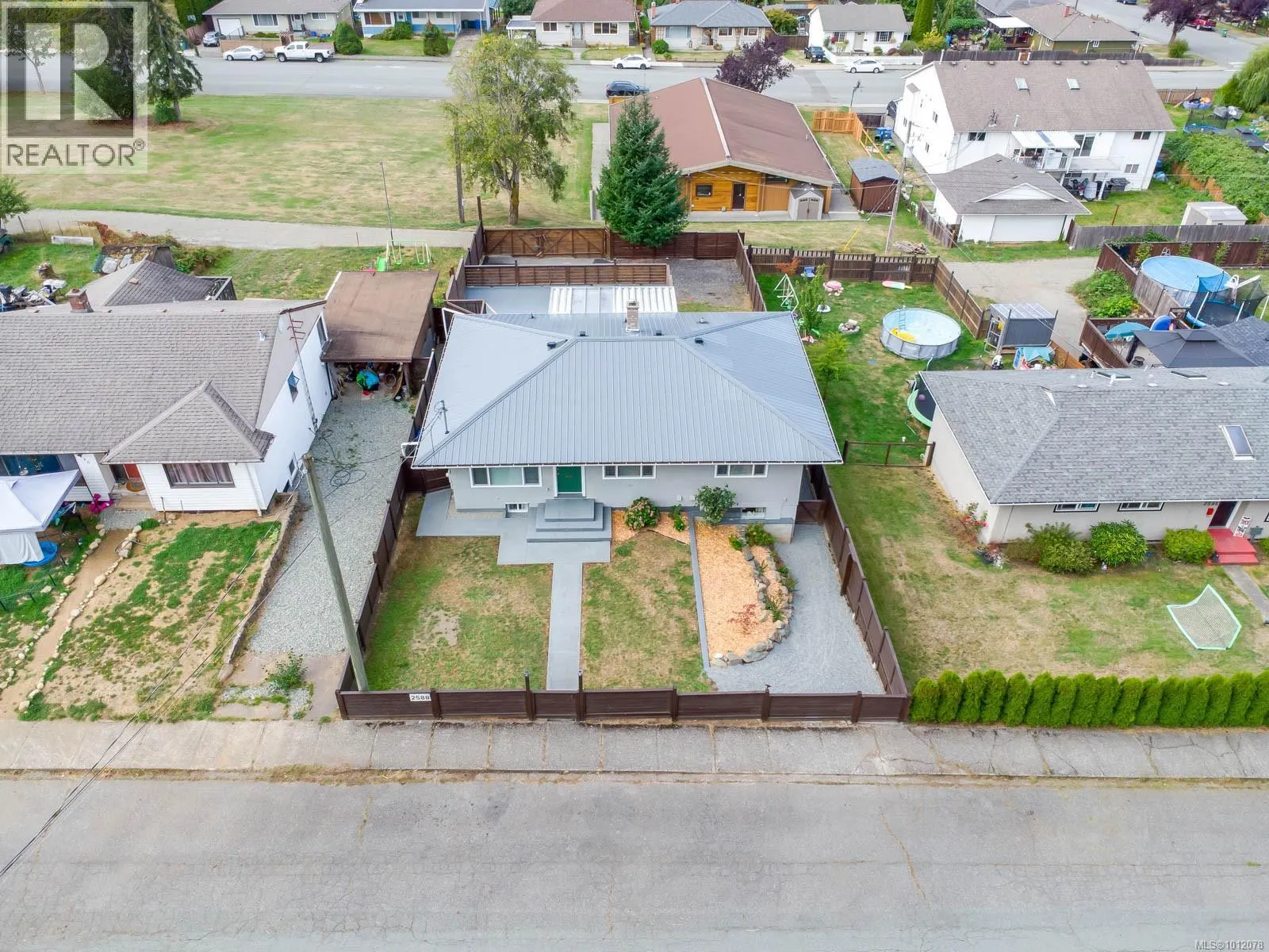 2588 11th Ave