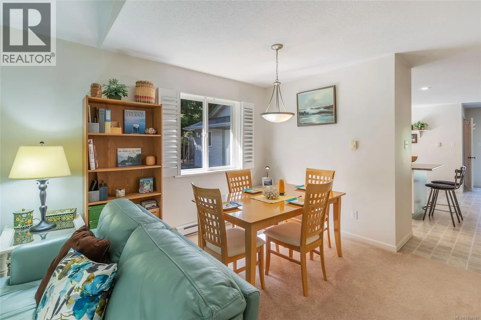 1569 Benzon Cres