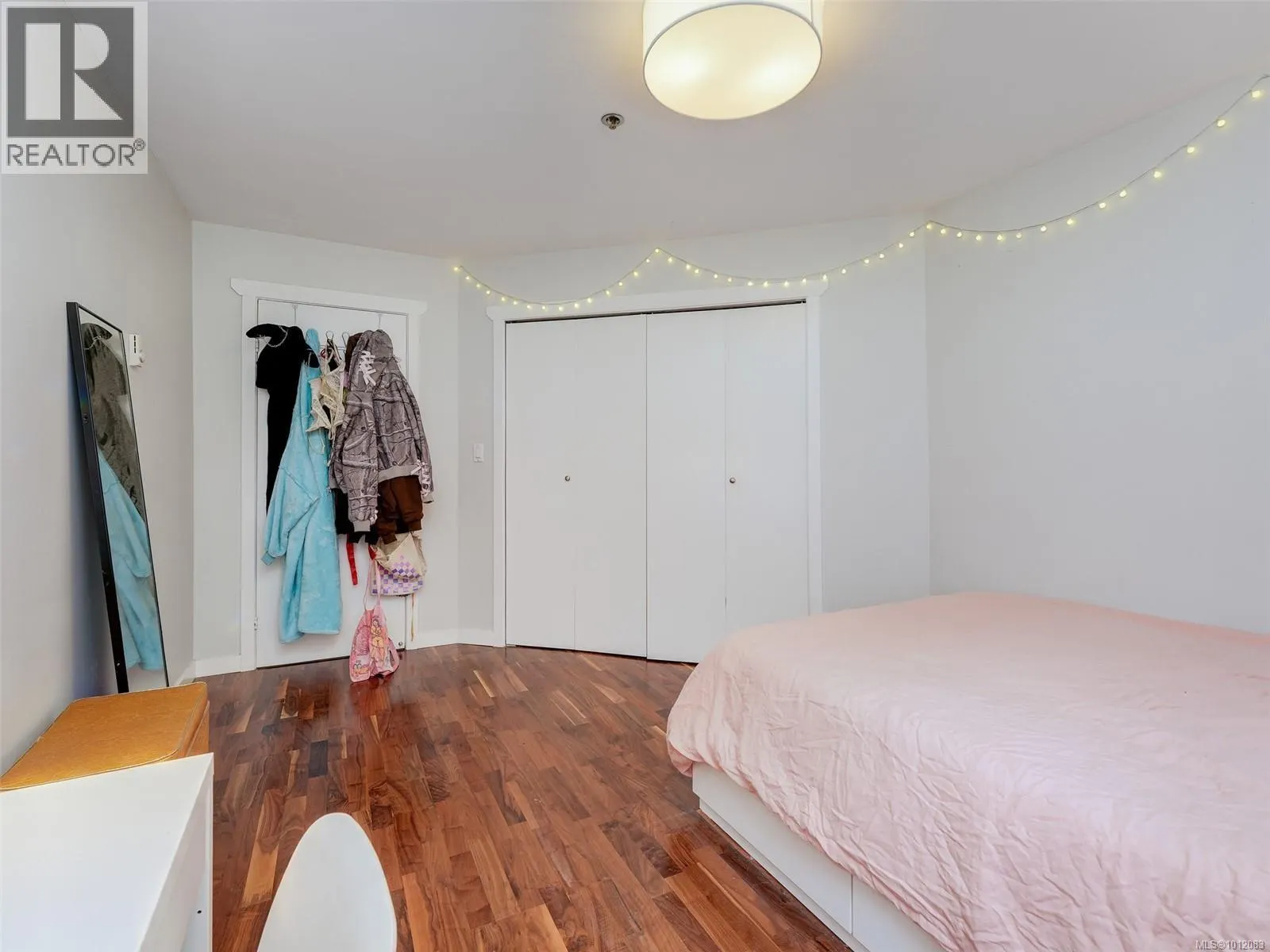 107 1241 Fairfield Rd