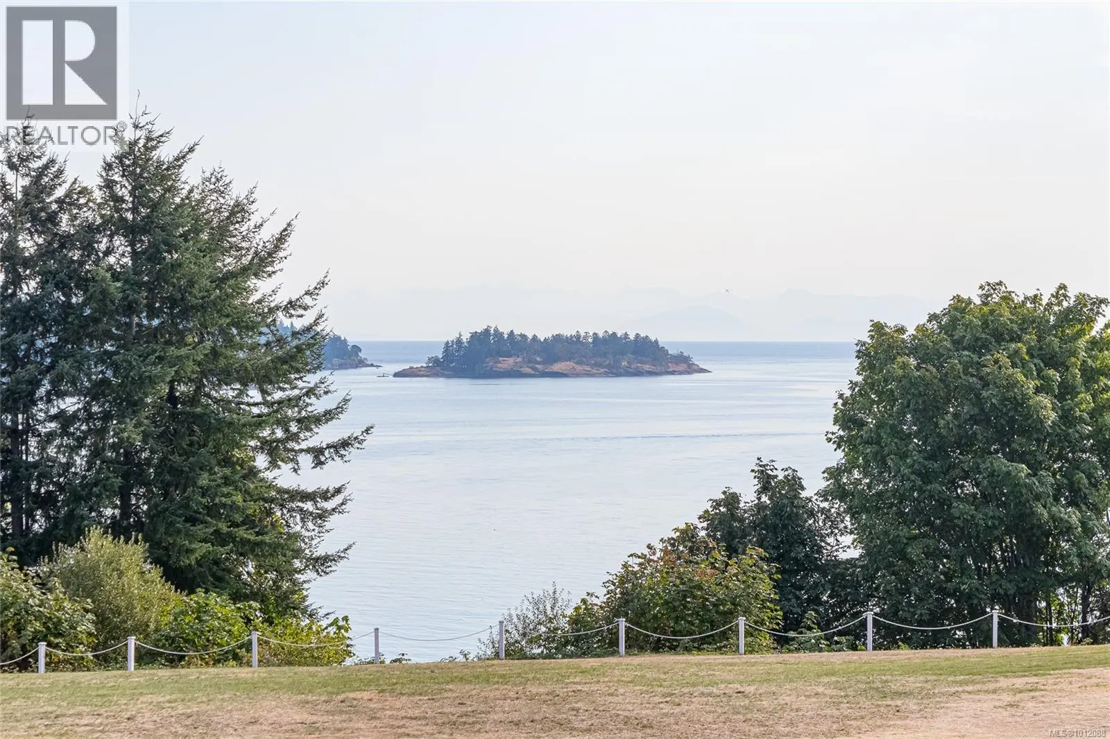 602 2560 Departure Bay Rd