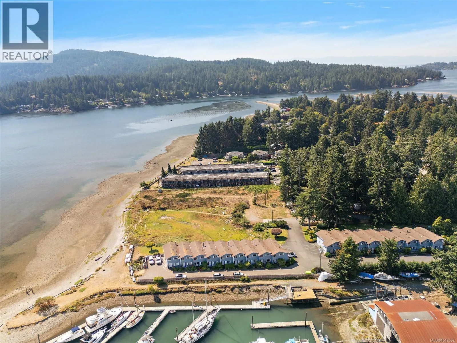 11 6110 Seabroom Rd
