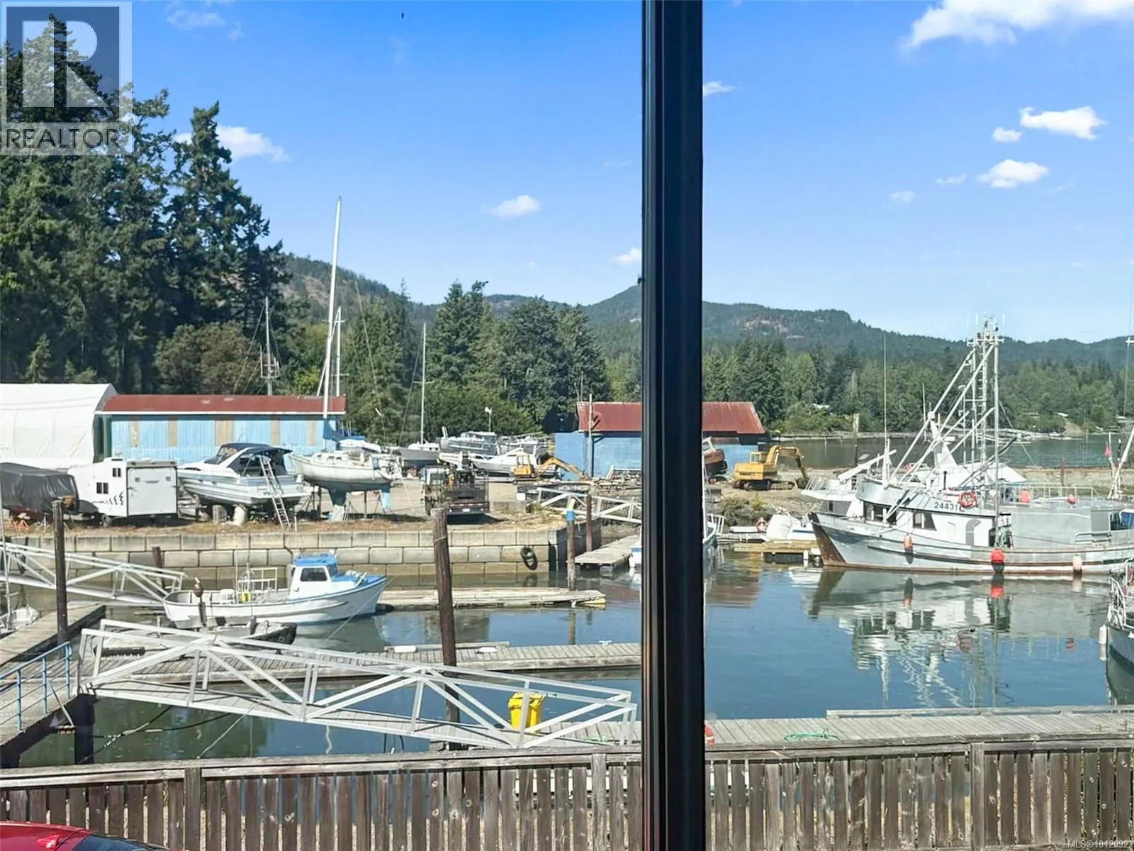 11 6110 Seabroom Rd