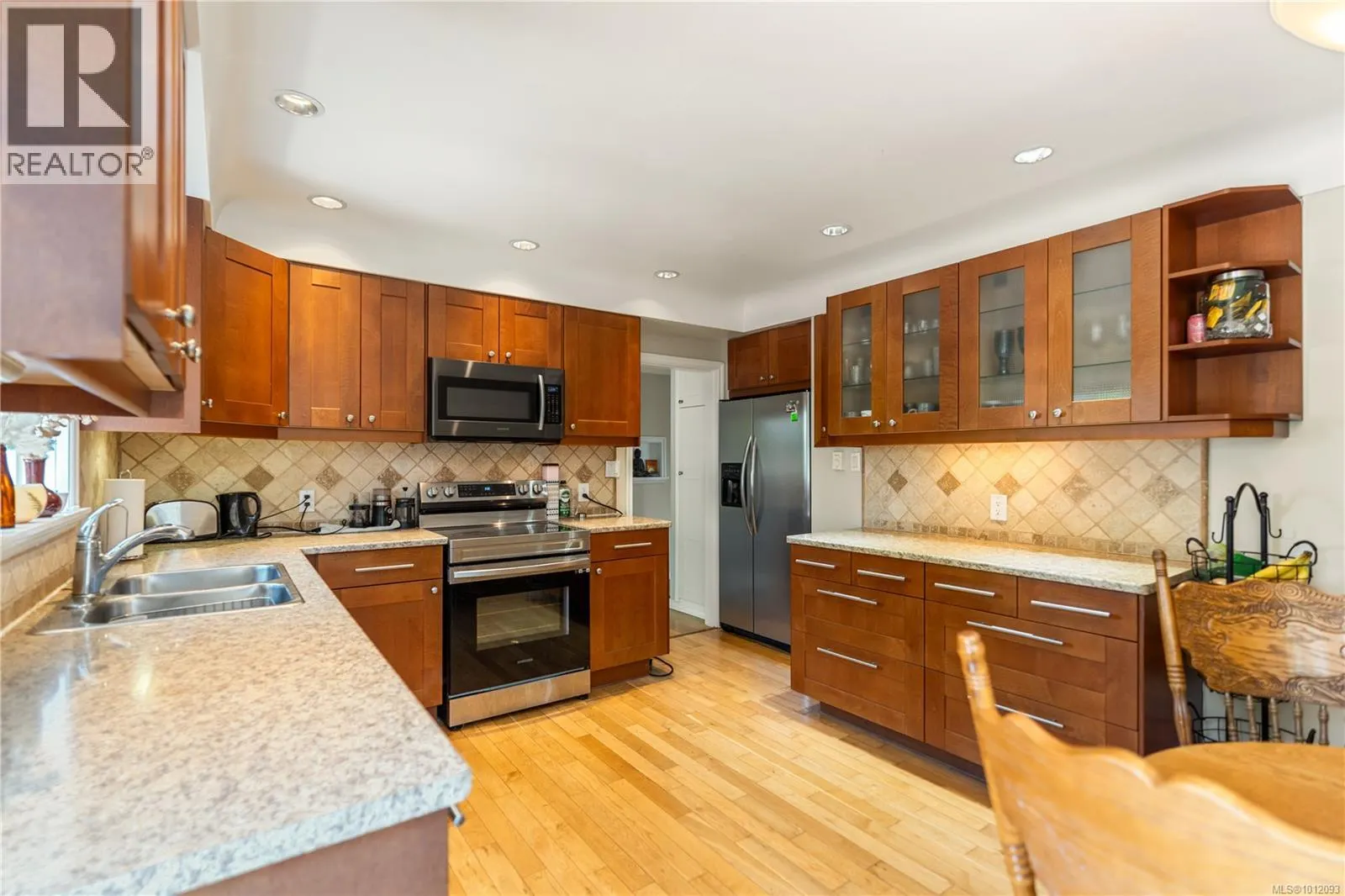 1468 Stroud Rd