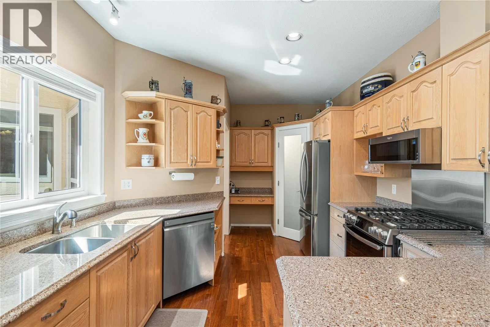 161 Ocean Walk Dr