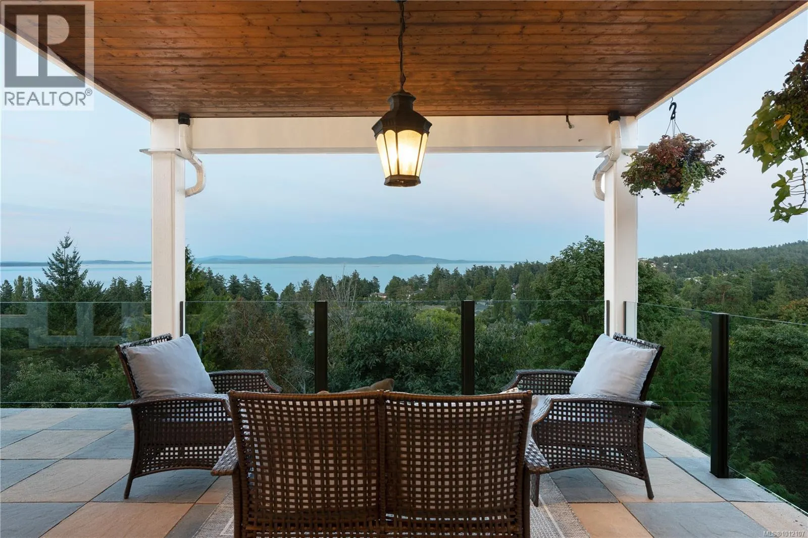 970 Seapearl Pl