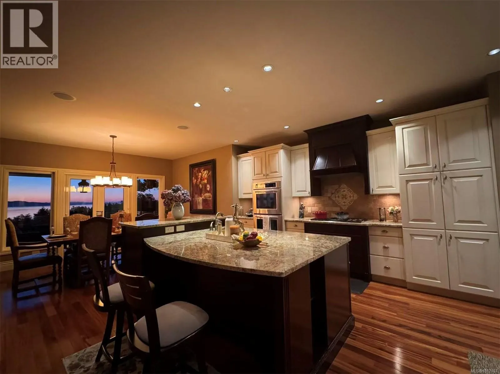 970 Seapearl Pl