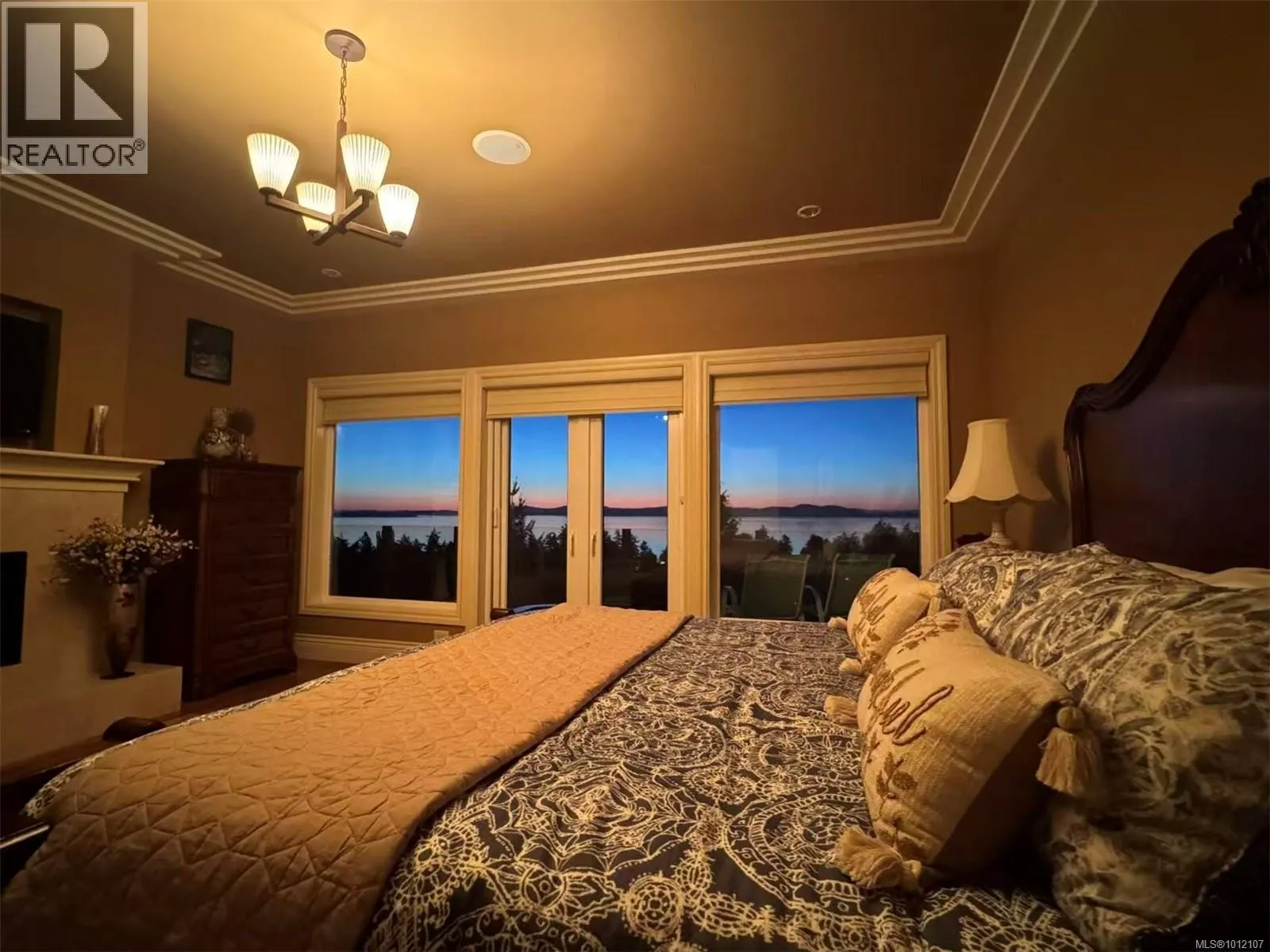 970 Seapearl Pl
