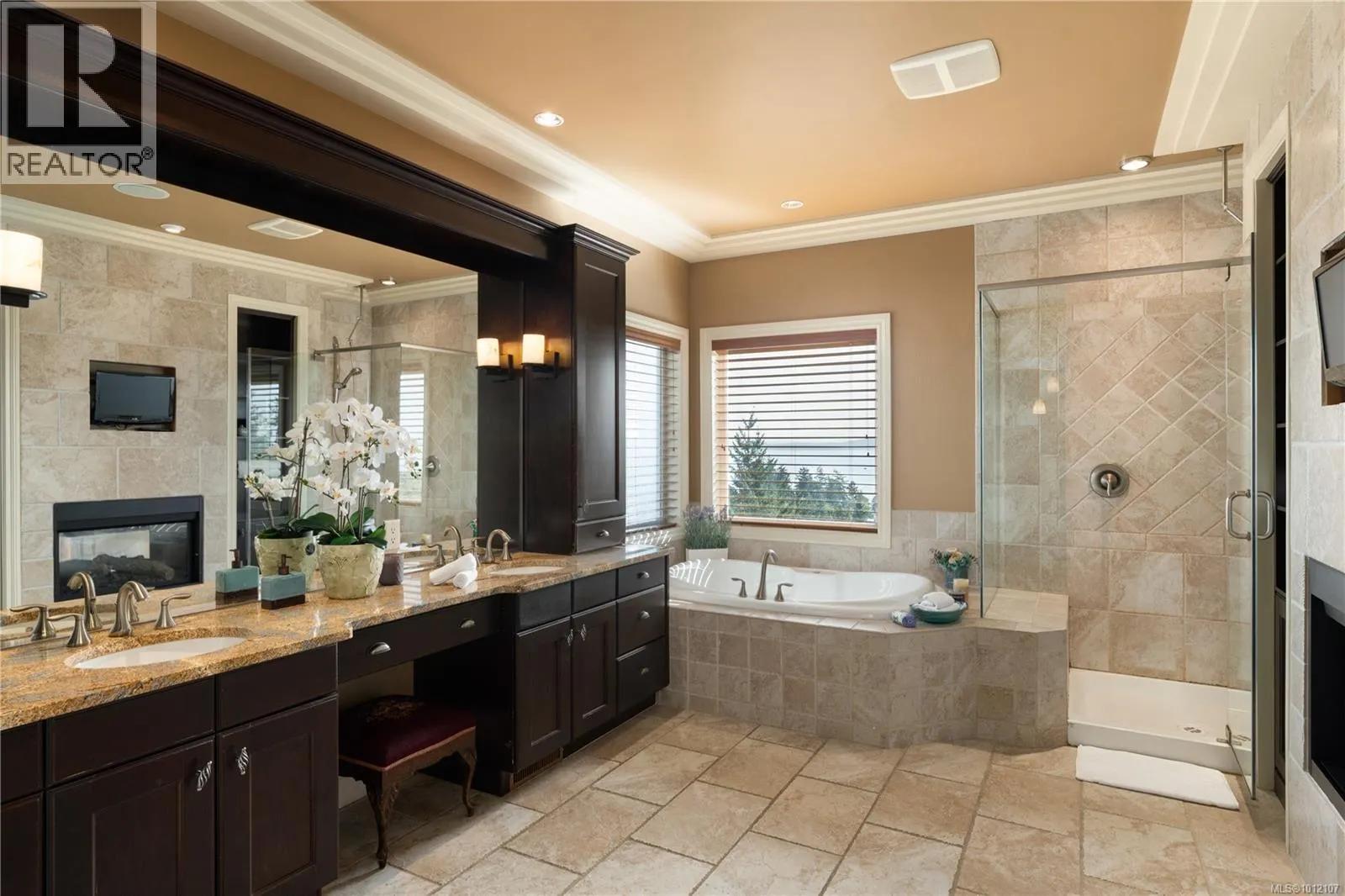 970 Seapearl Pl