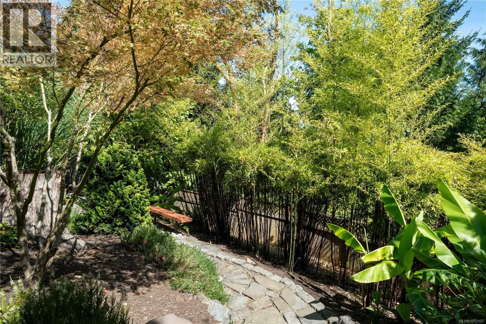 970 Seapearl Pl