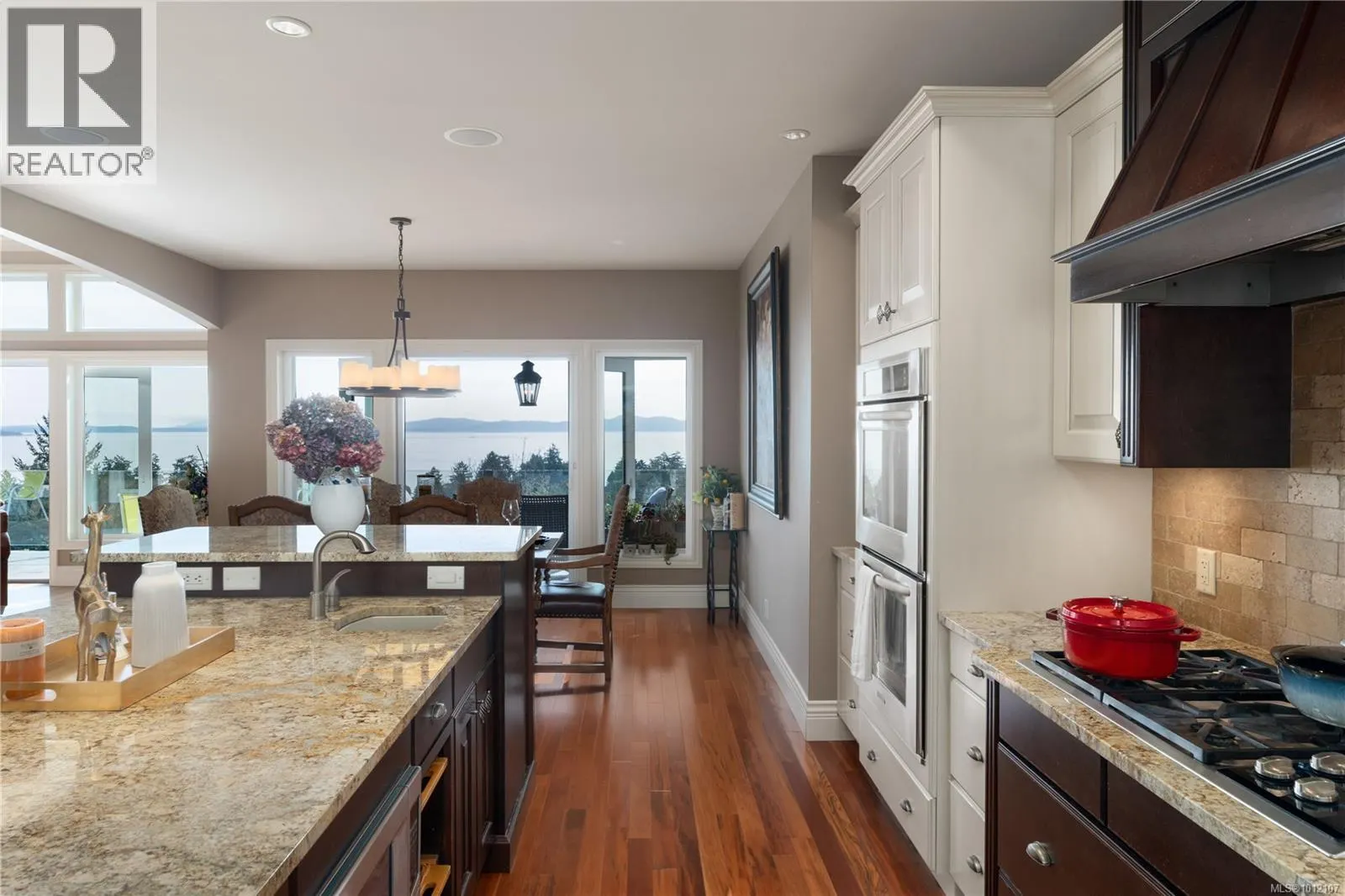 970 Seapearl Pl