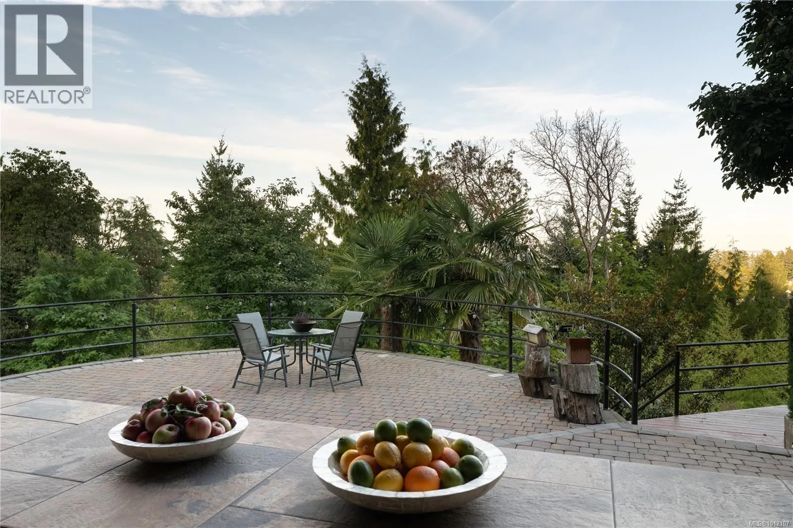 970 Seapearl Pl