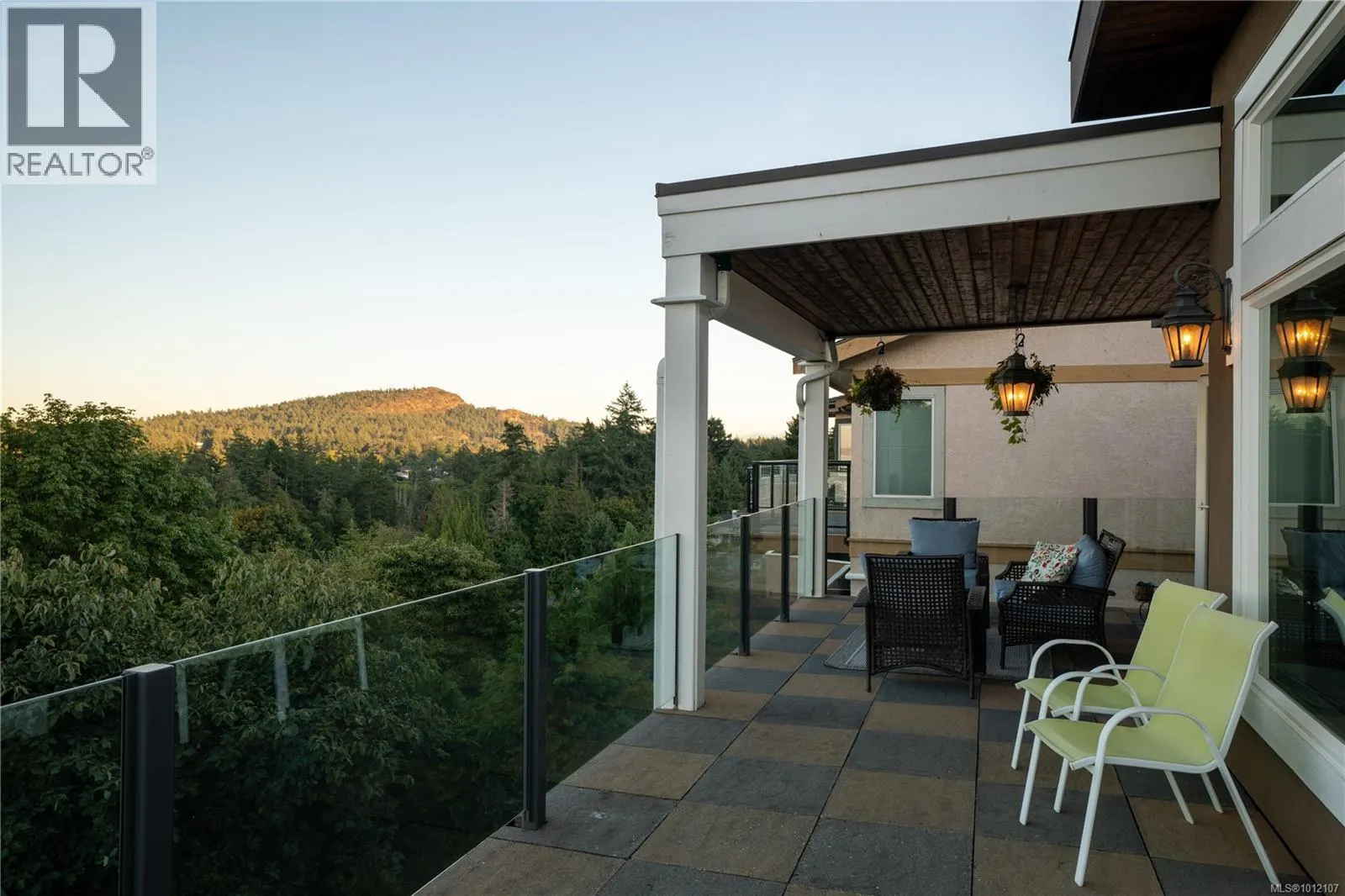 970 Seapearl Pl