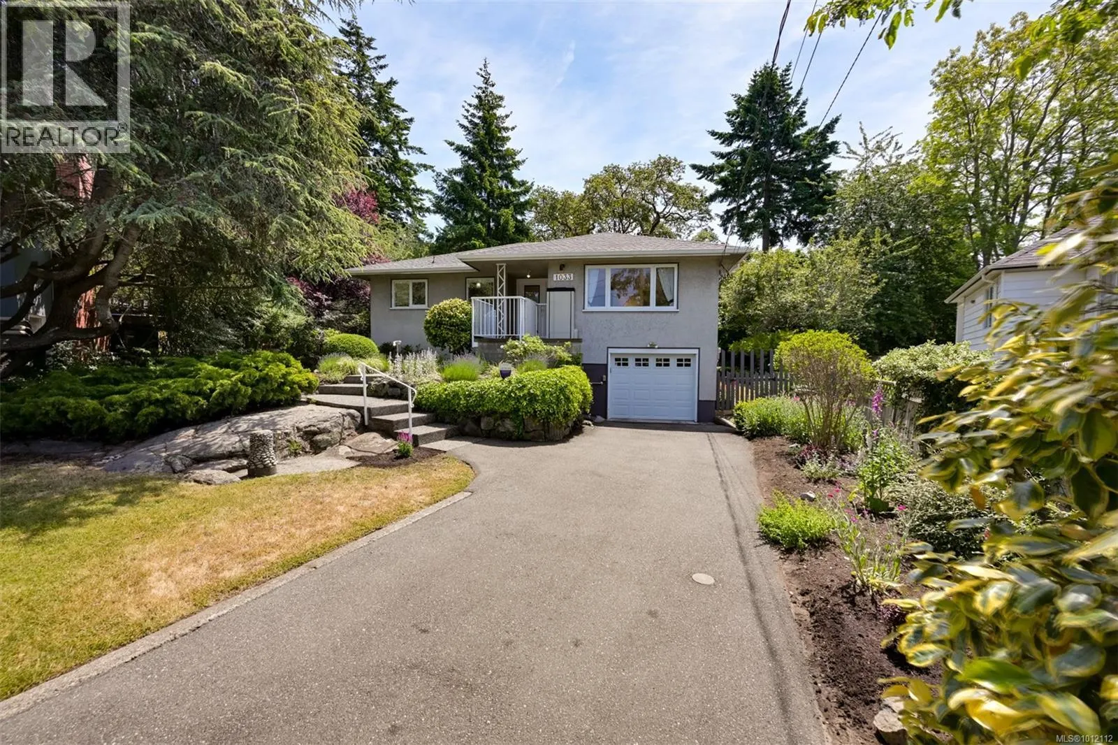 1033 Pentrelew Pl