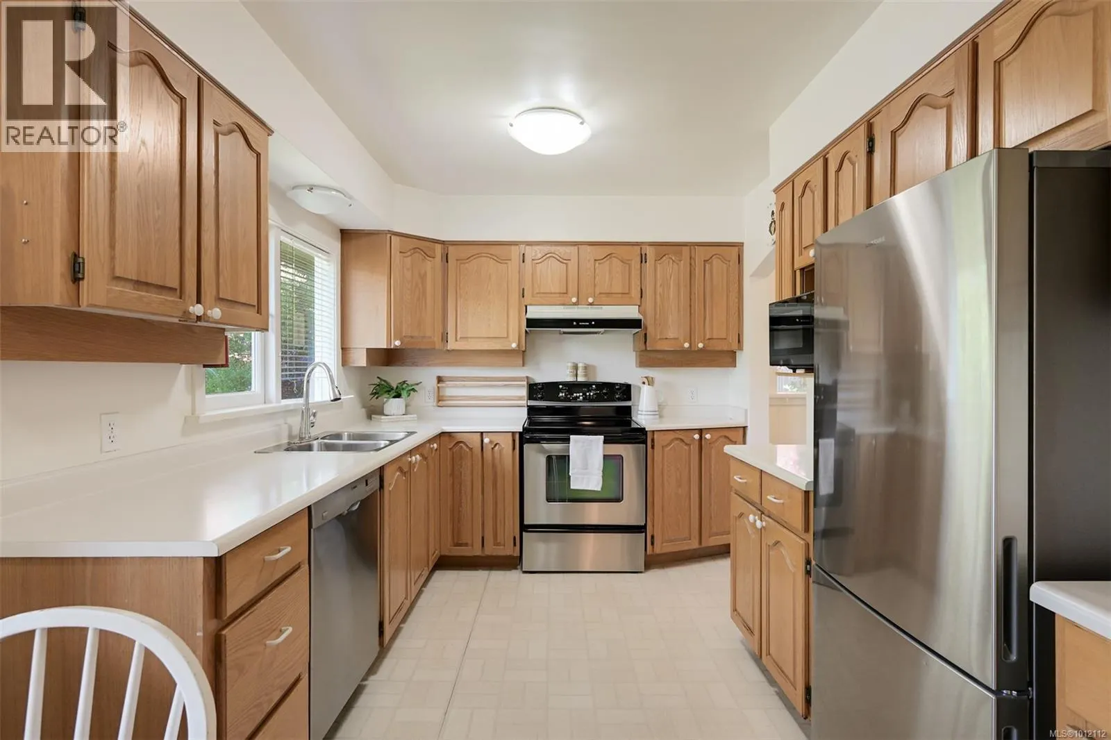 1033 Pentrelew Pl