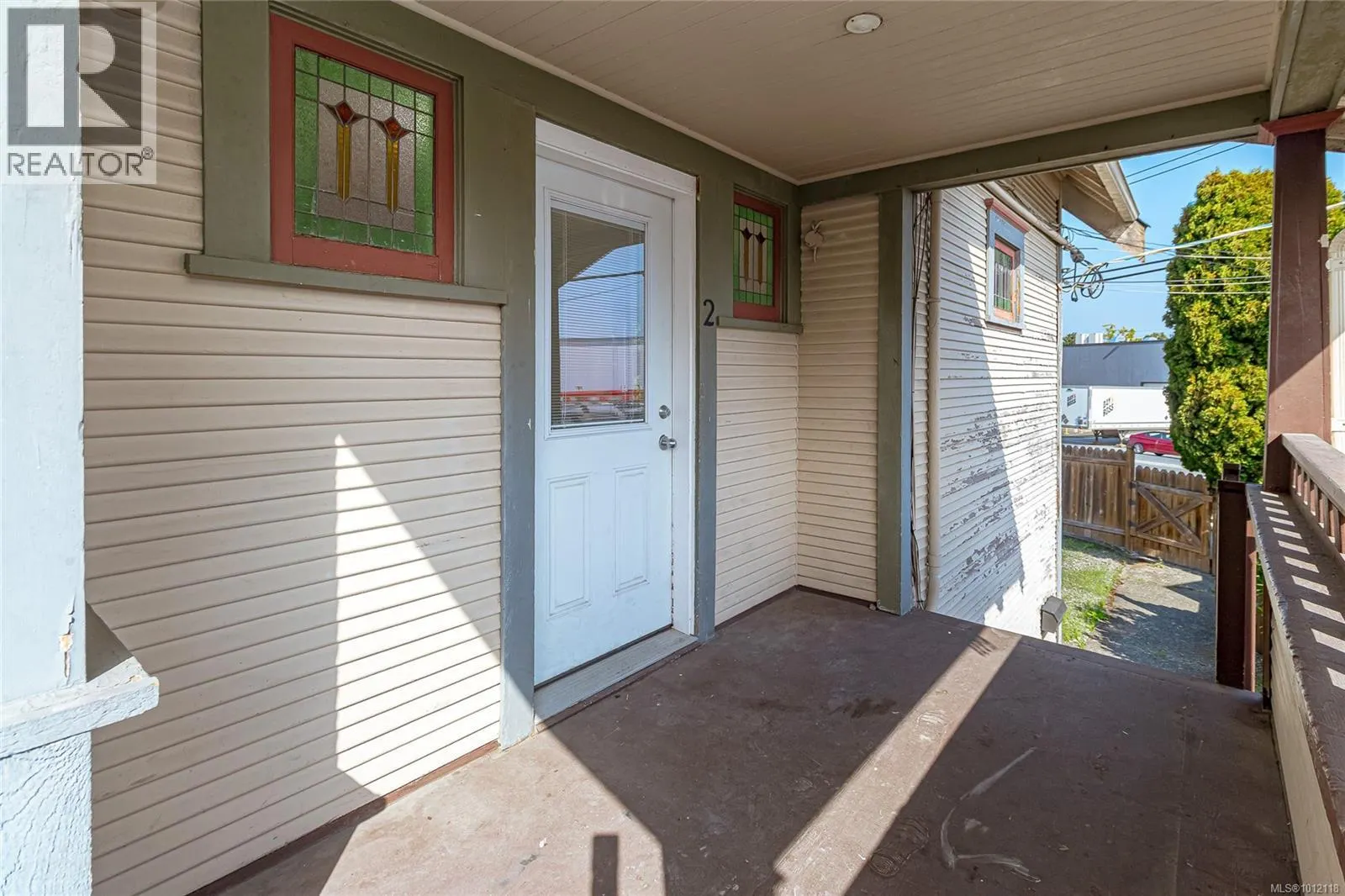 841 Viewfield Rd
