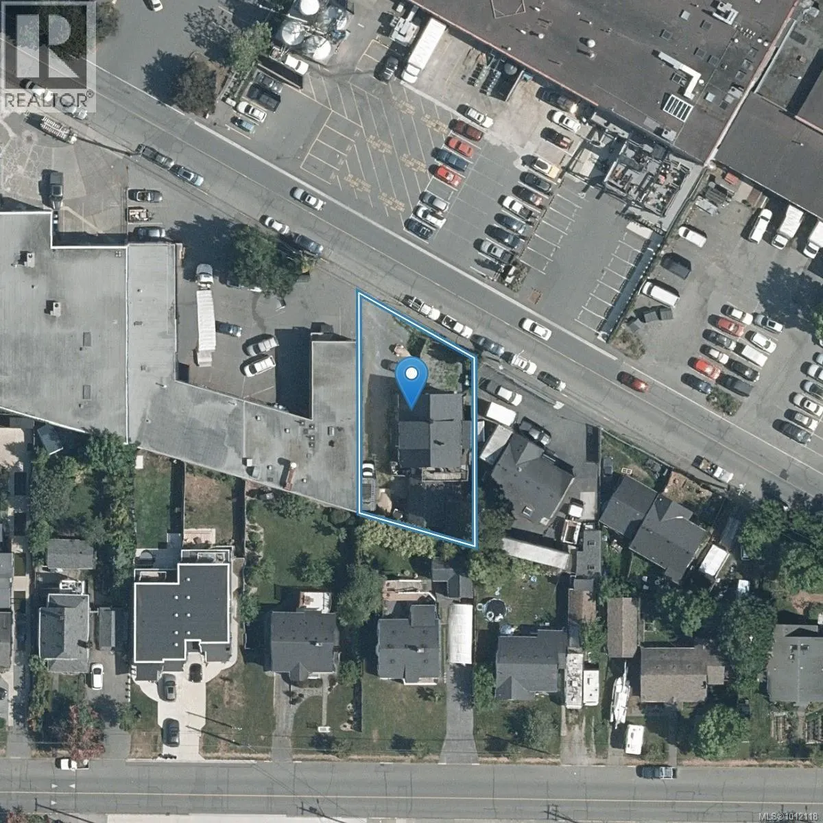 841 Viewfield Rd