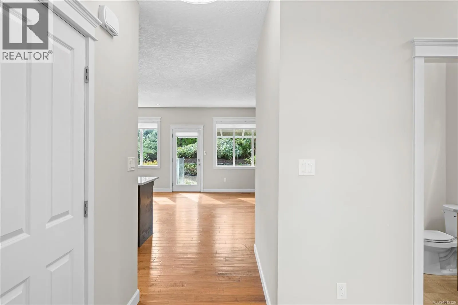 1892 Vee Rd